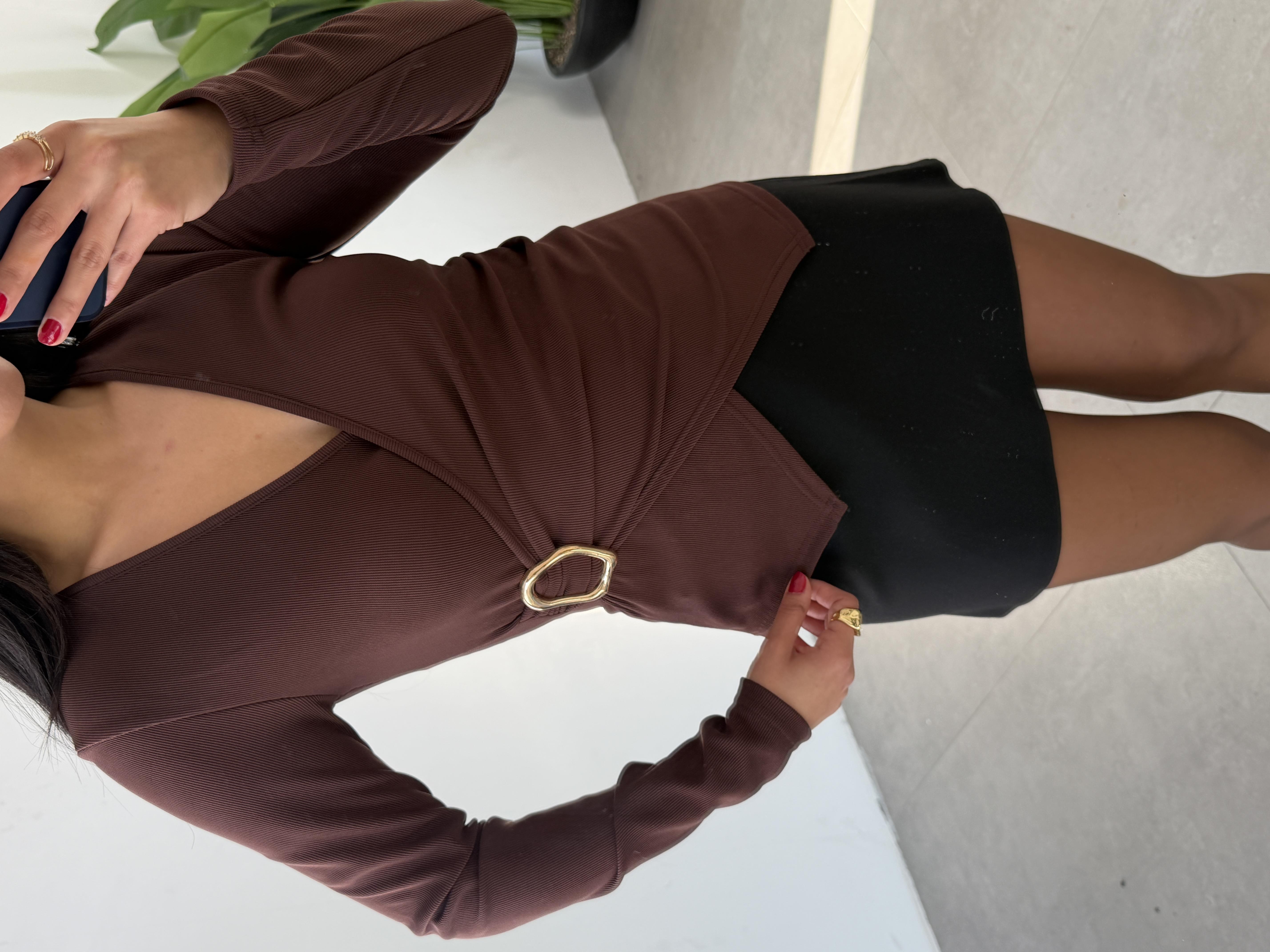 Kahve Ottoman Kruvaze Tokalı Bluz