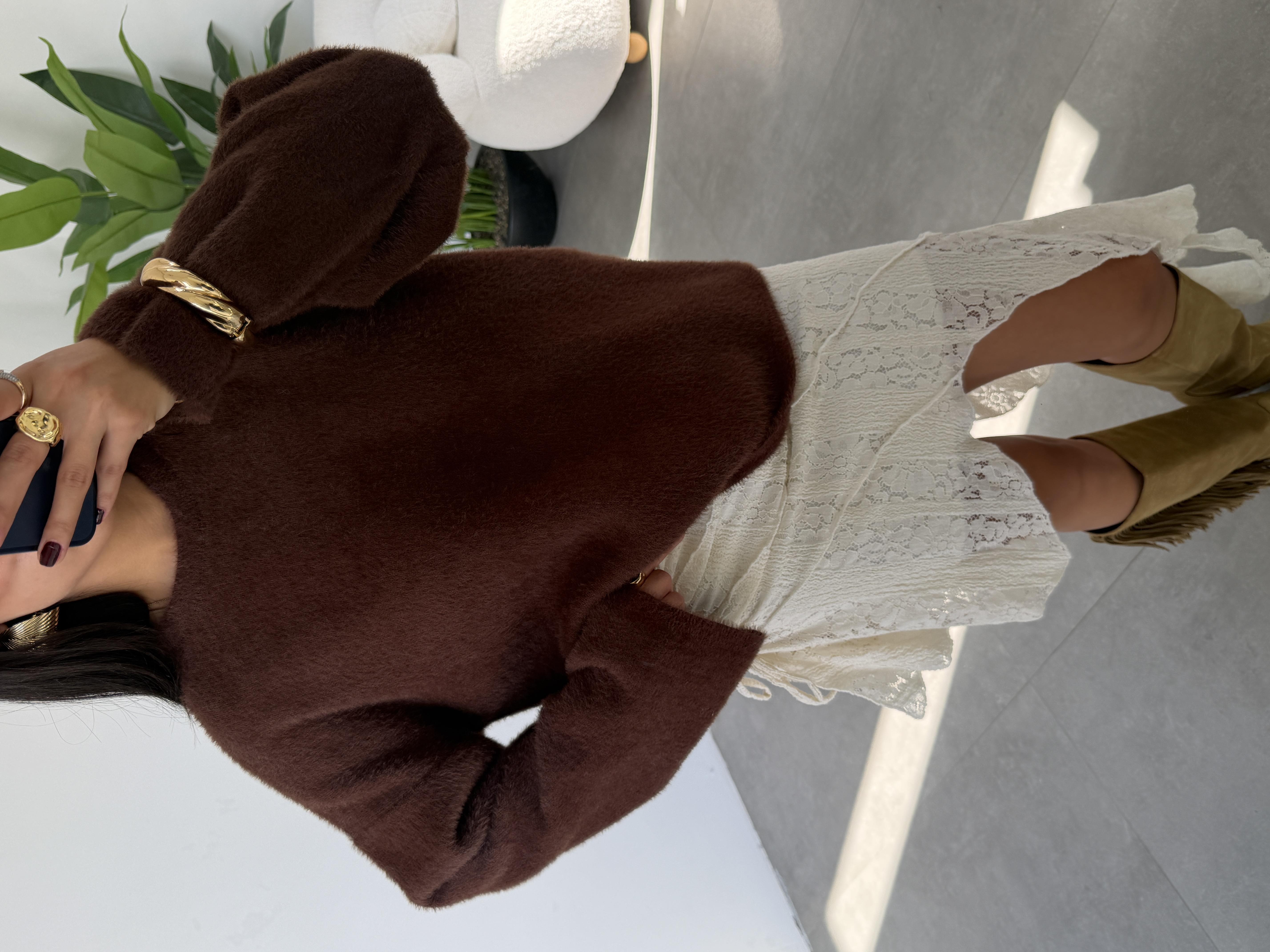 Kahve Yumoş Bol Kol Kazak