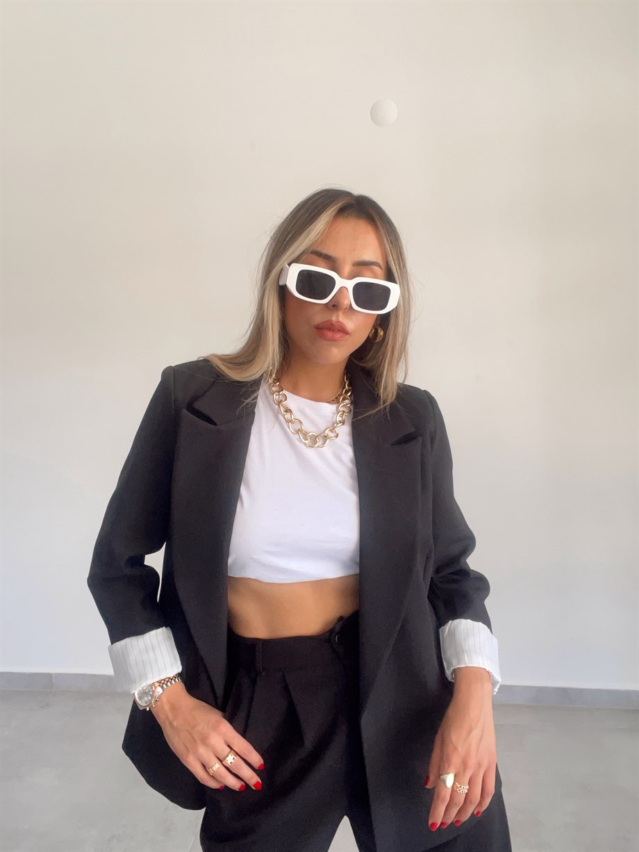 Kolu Katlamalı Siyah  Blazer Ceket