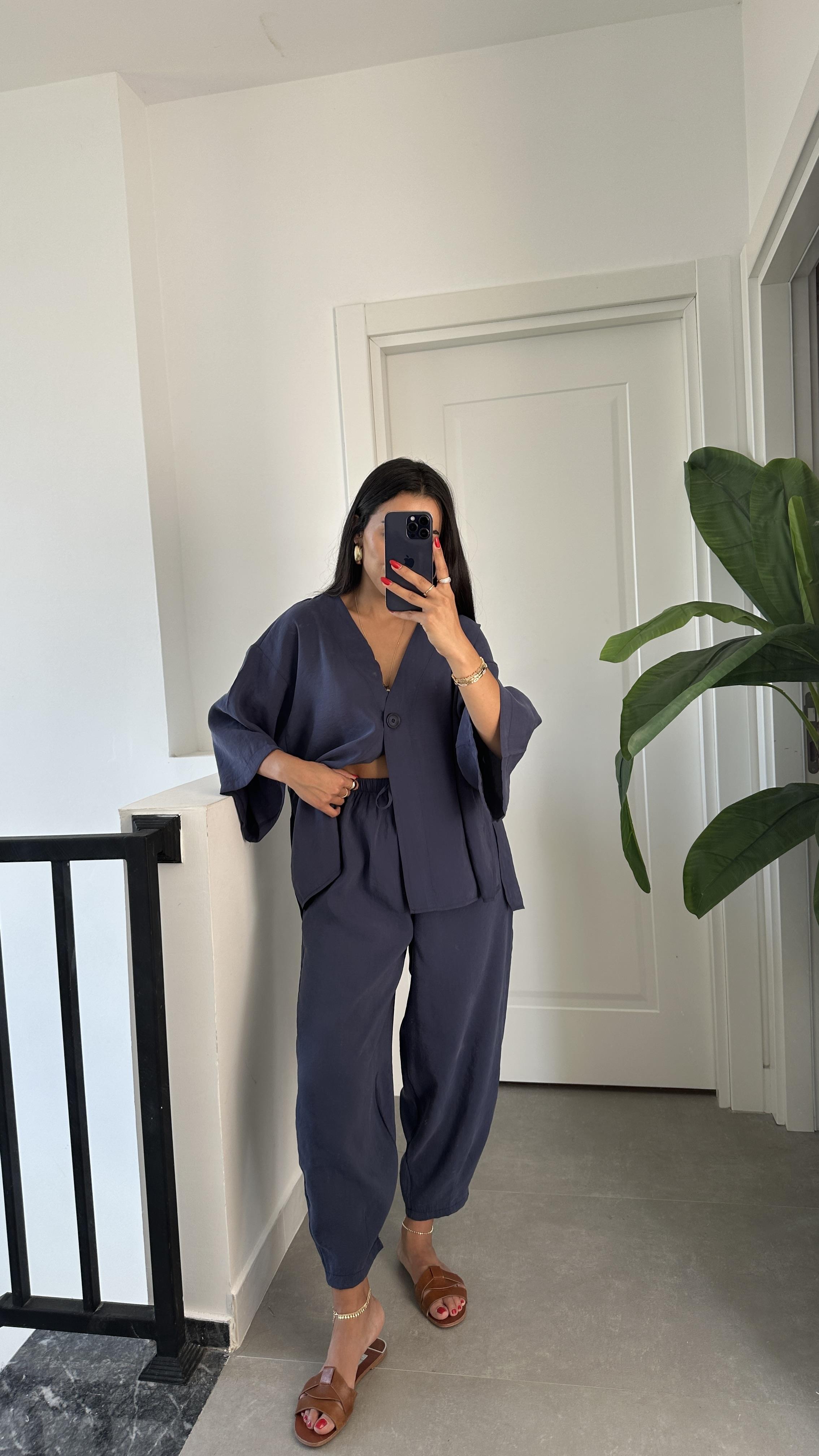 Lacivert Bluz Pantolon Takım