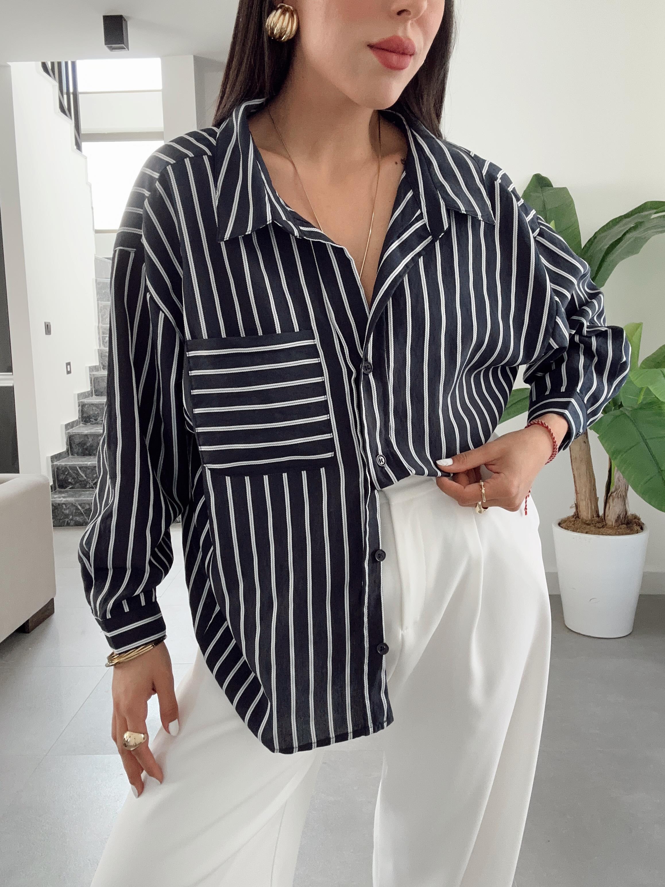 Lacivert Çizgili Açık Yaka Gömlek