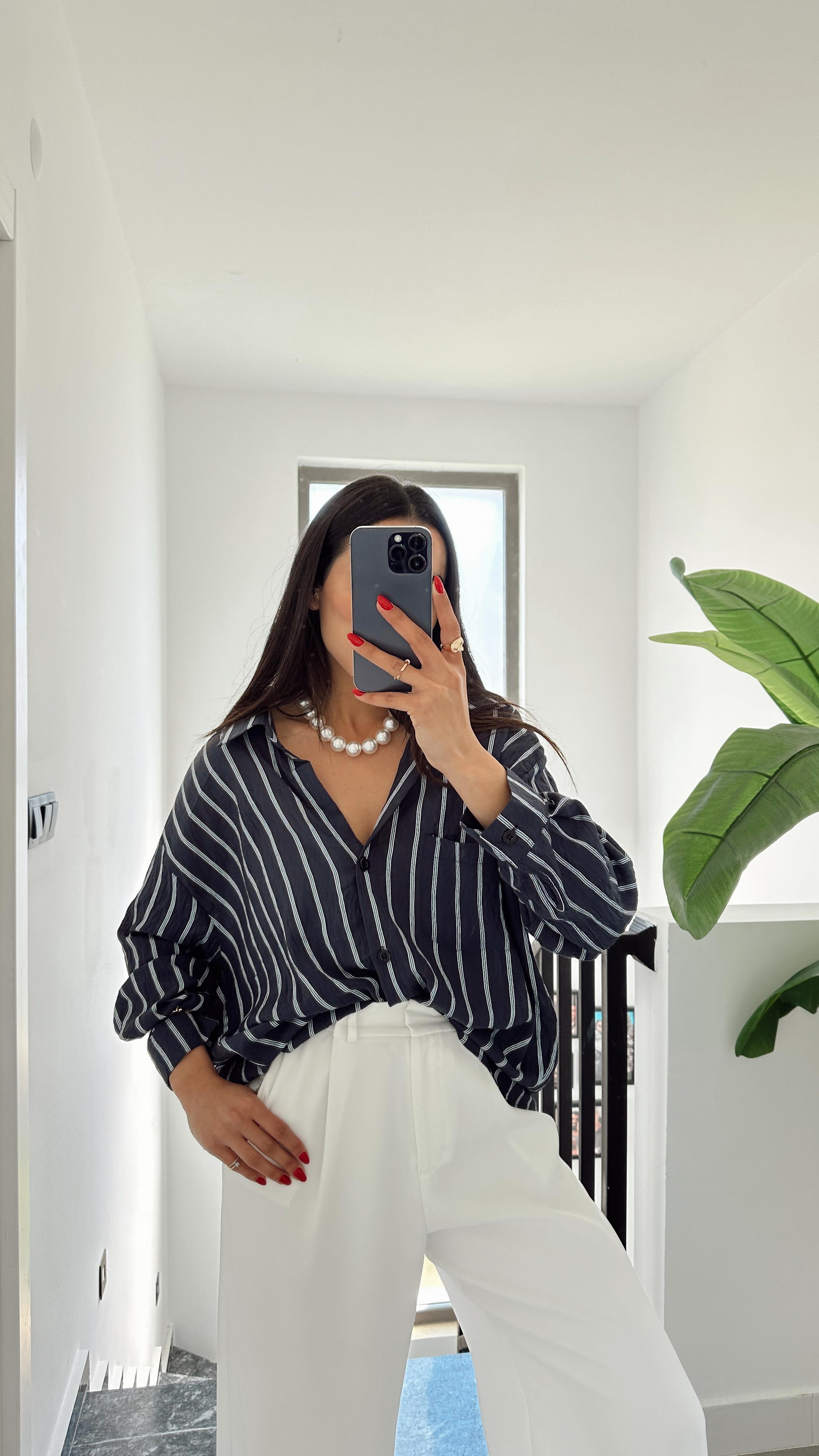 Lacivert Çizgili Kraş Gömlek