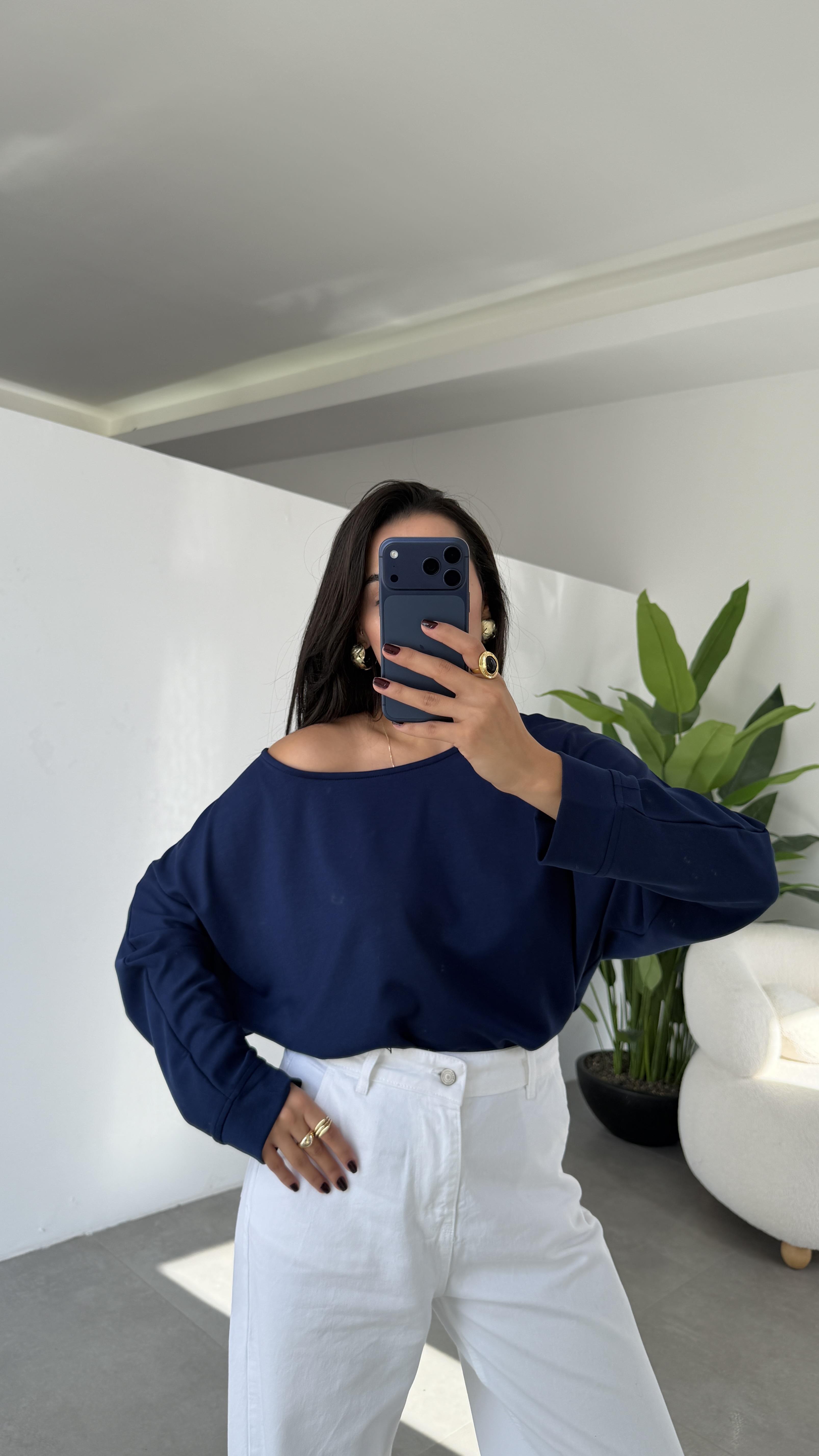 Lacivert Modal Kayık Yaka Bluz