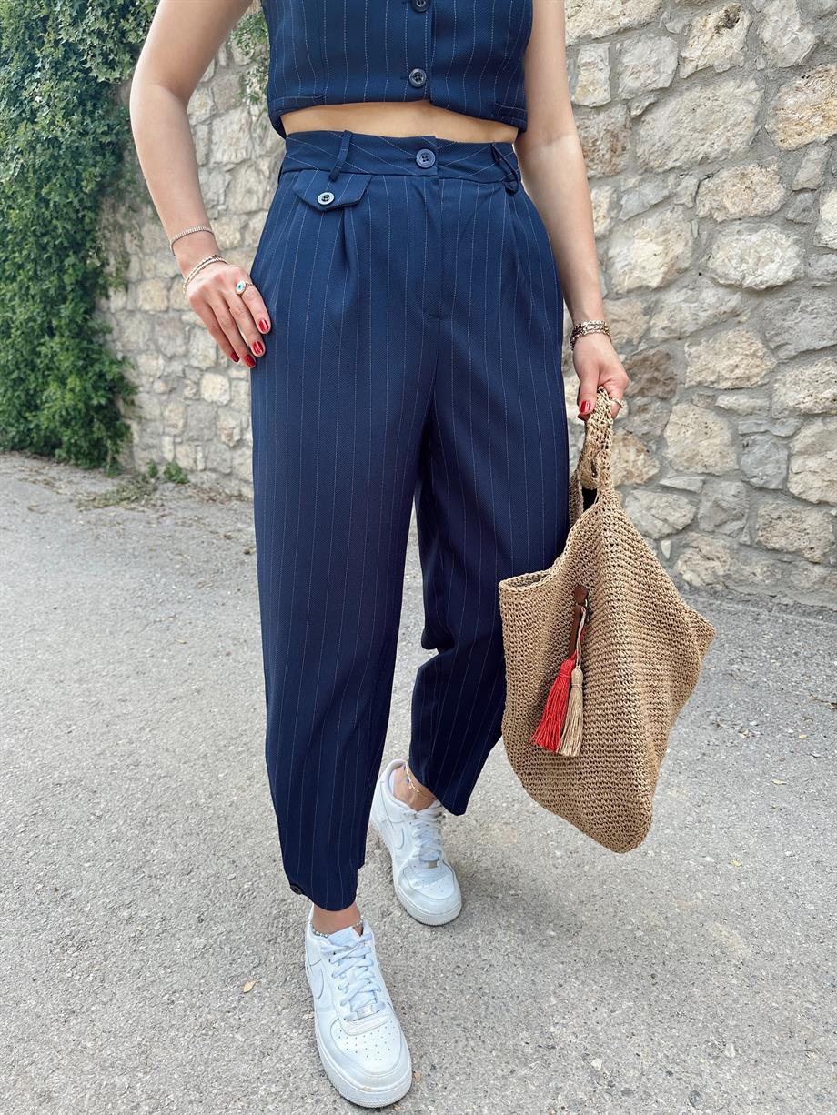 Lacivert Paça Pileli Pantolon