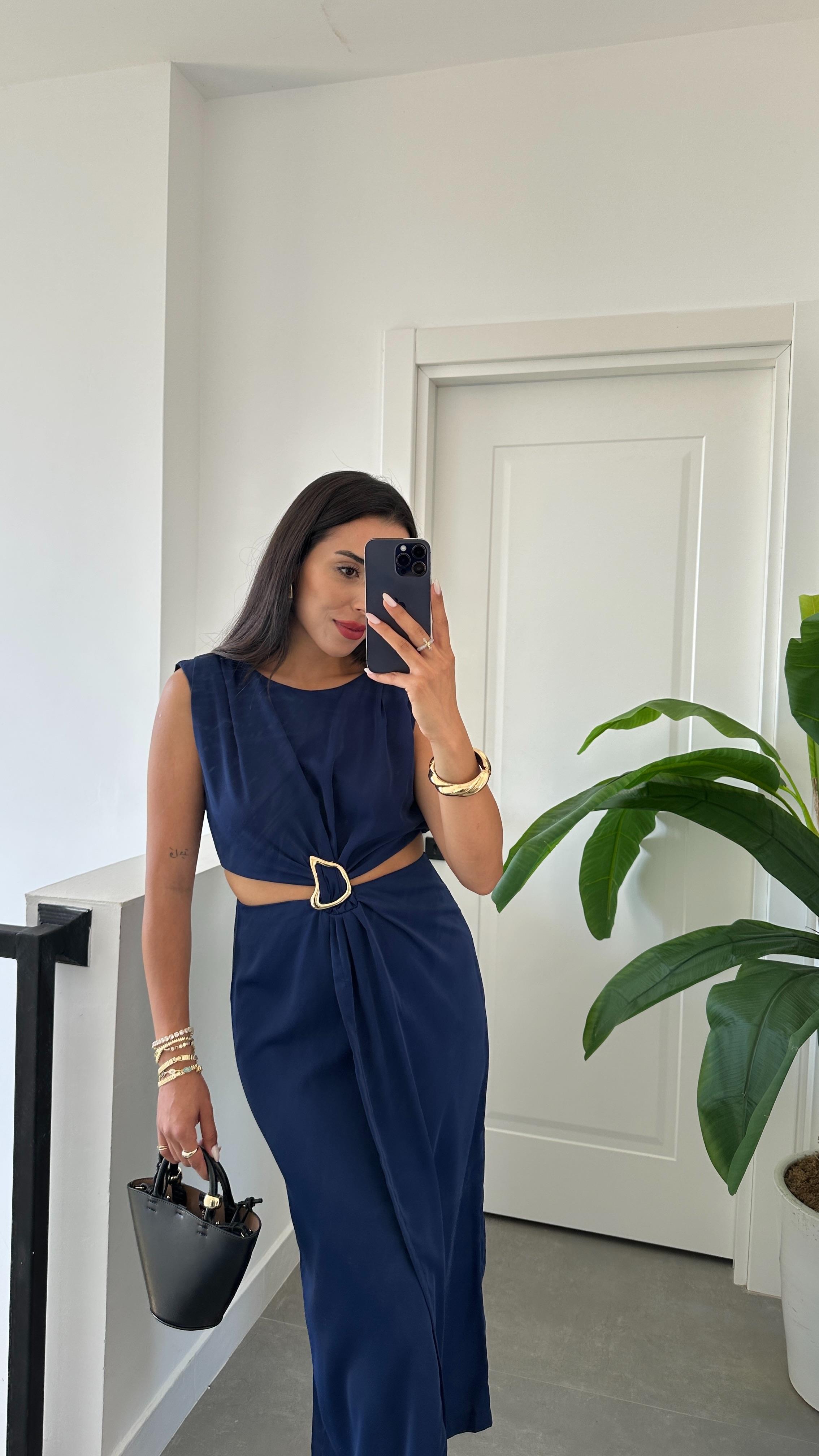 Lacivert Tokalı Elbise