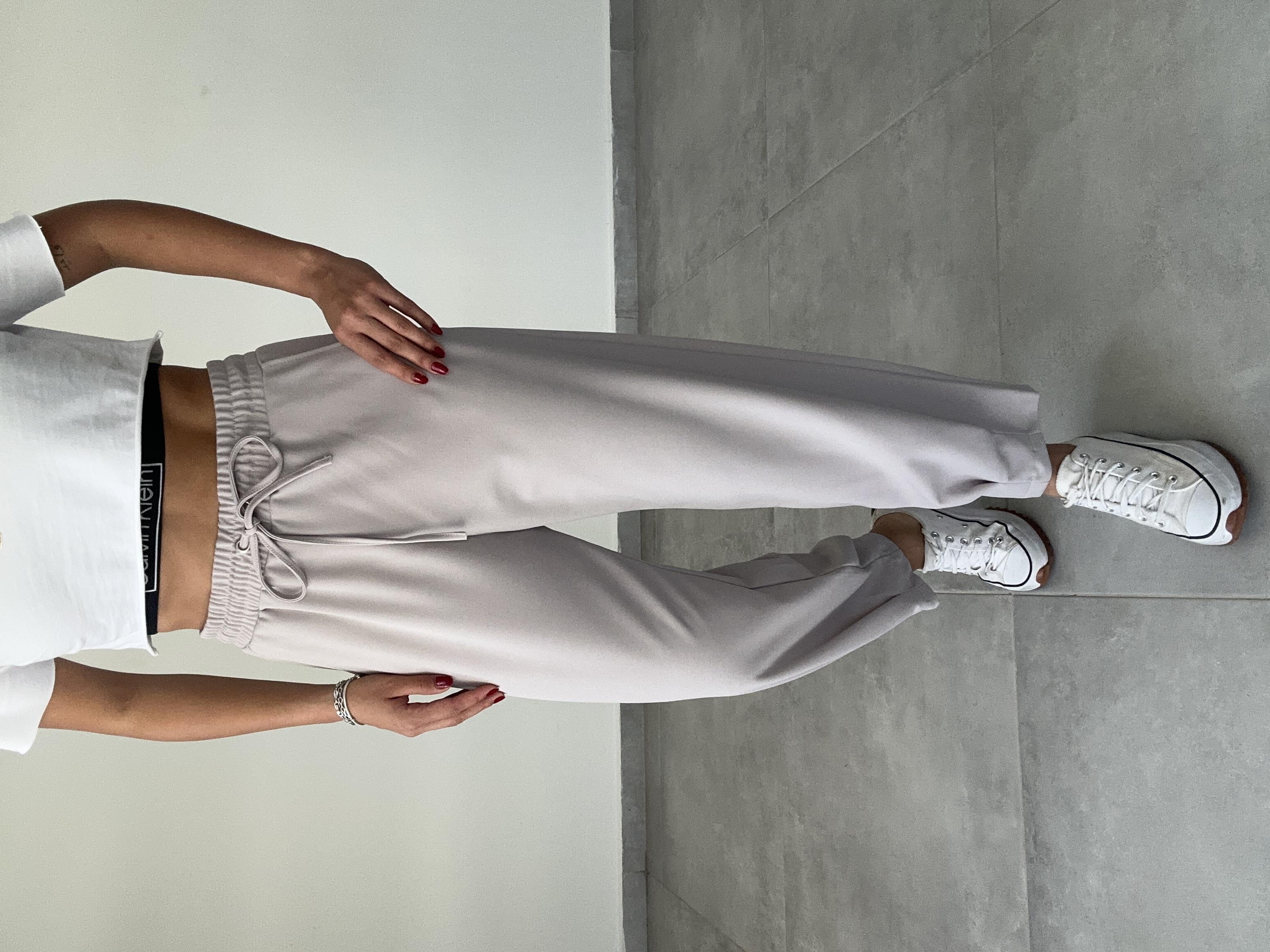 Lena Gri Paça Pileli Pantolon