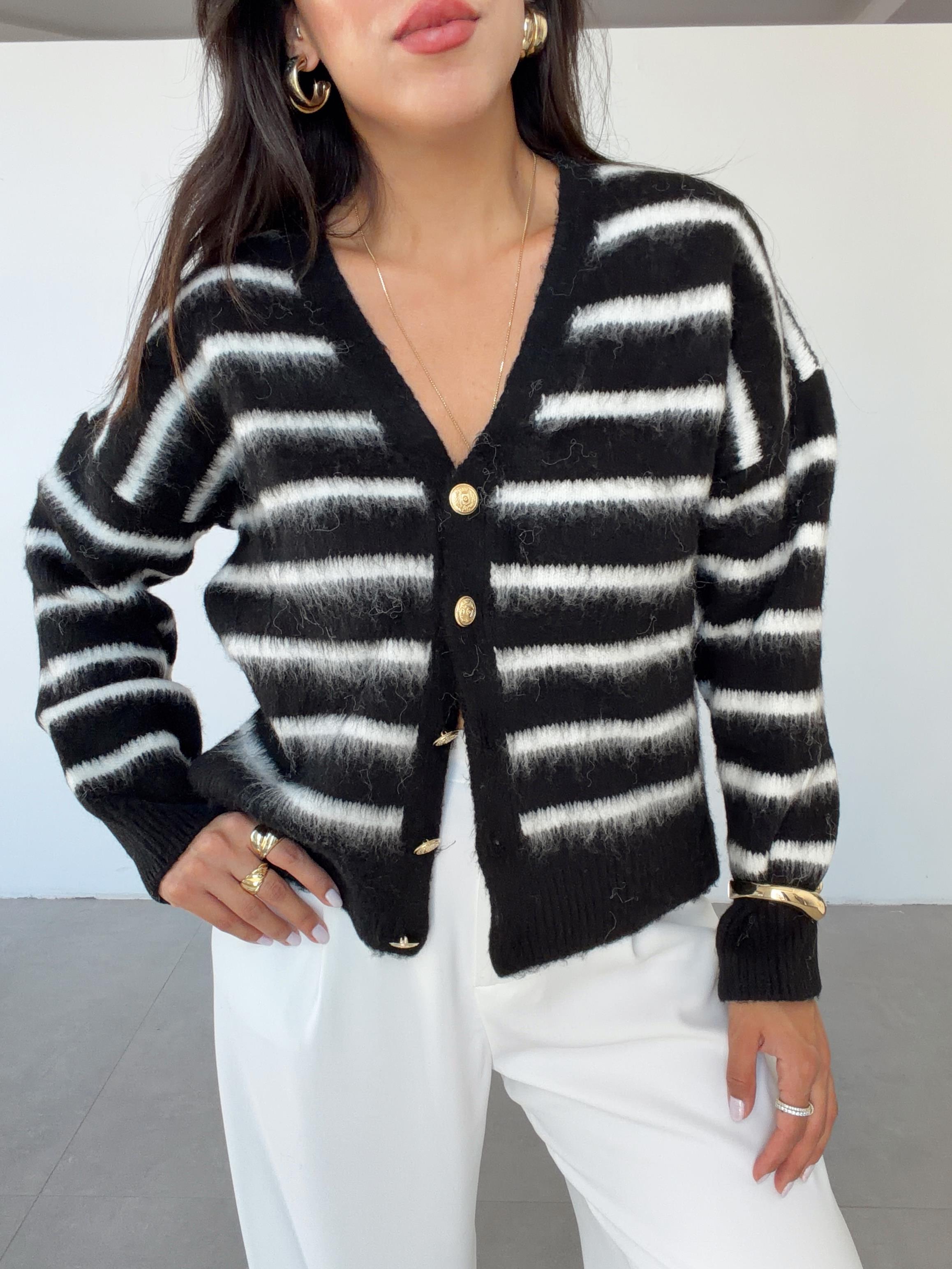 M-D Siyah-Beyaz Çizgili Triko Hırka