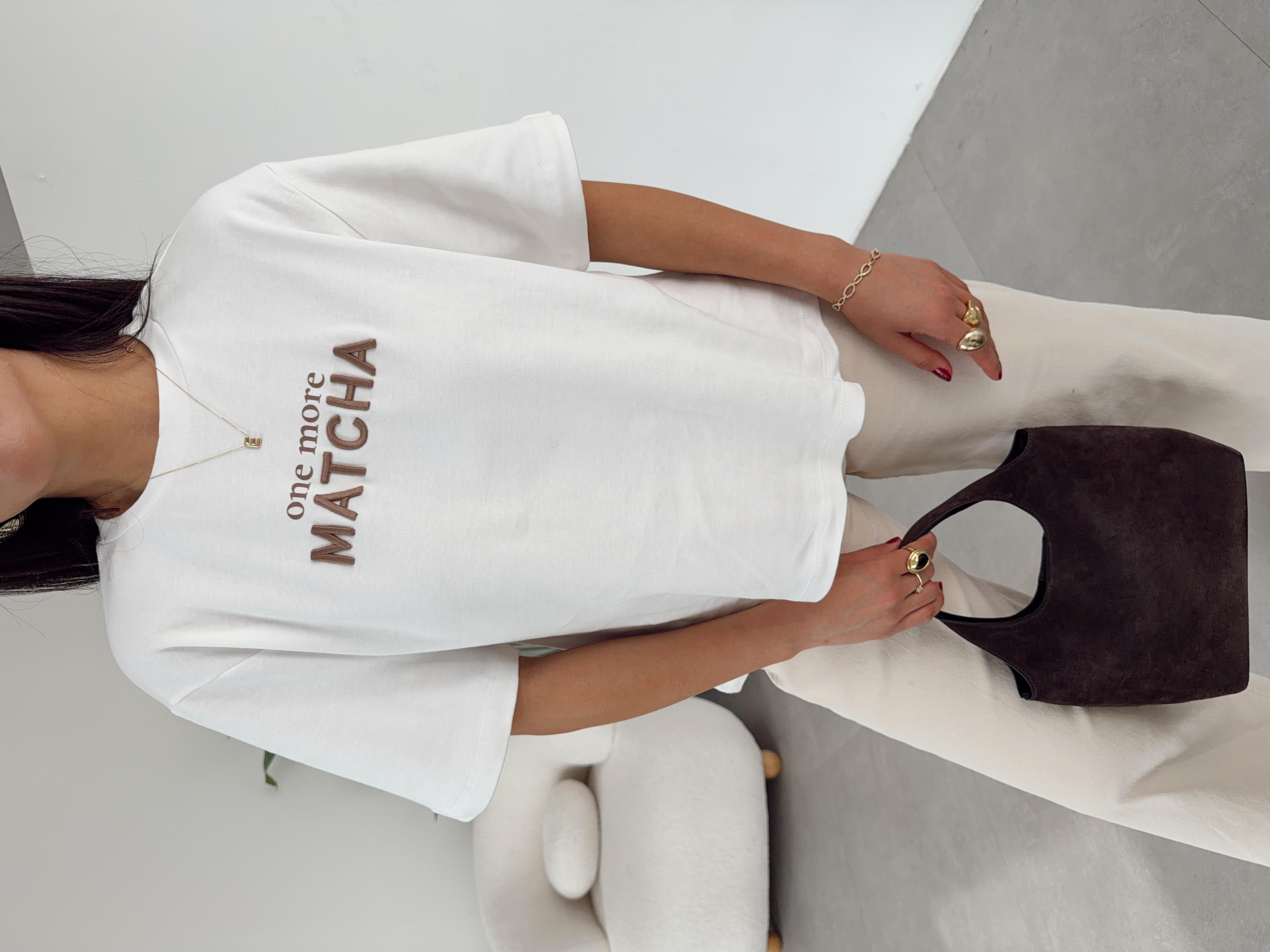 Matcha Beyaz Nakışlı Tshirt