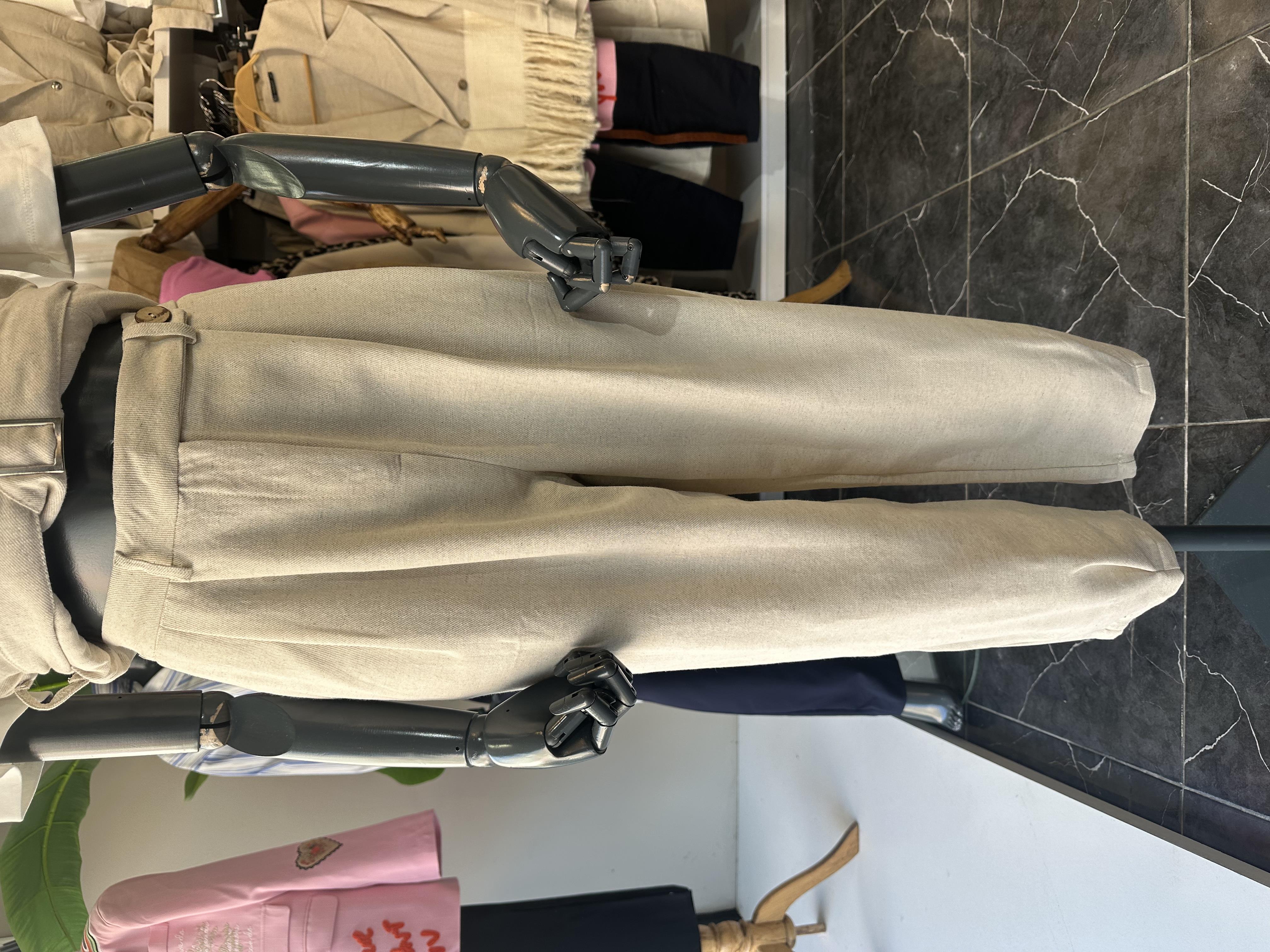 Naturel Tek Düğmeli Pileli Keten Pantolon