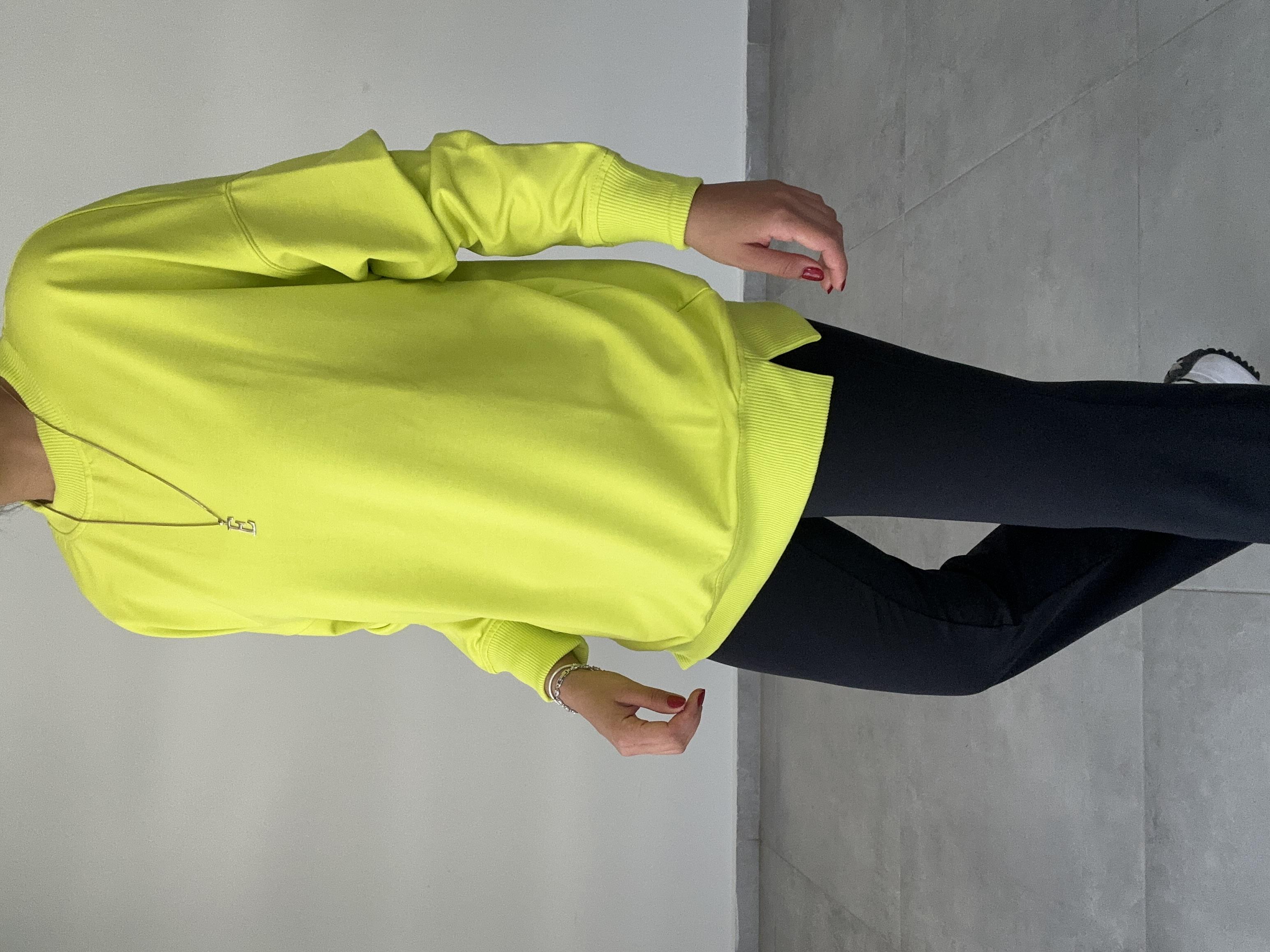 Neon Sarı Rezerve Yanları Yırtmaç Detaylı Sweat