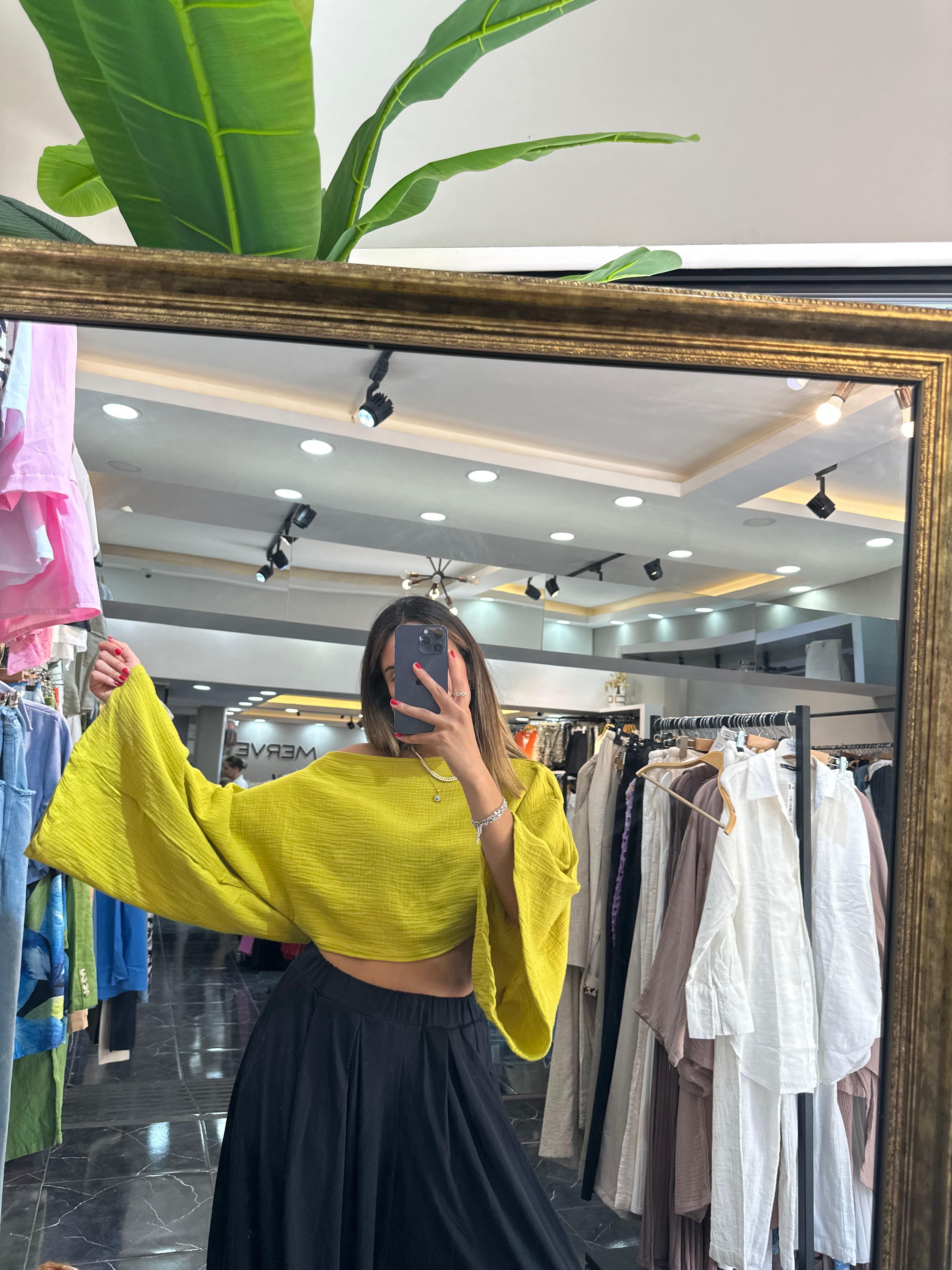 Olive Yarasa Kol Müslin Crop Bluz