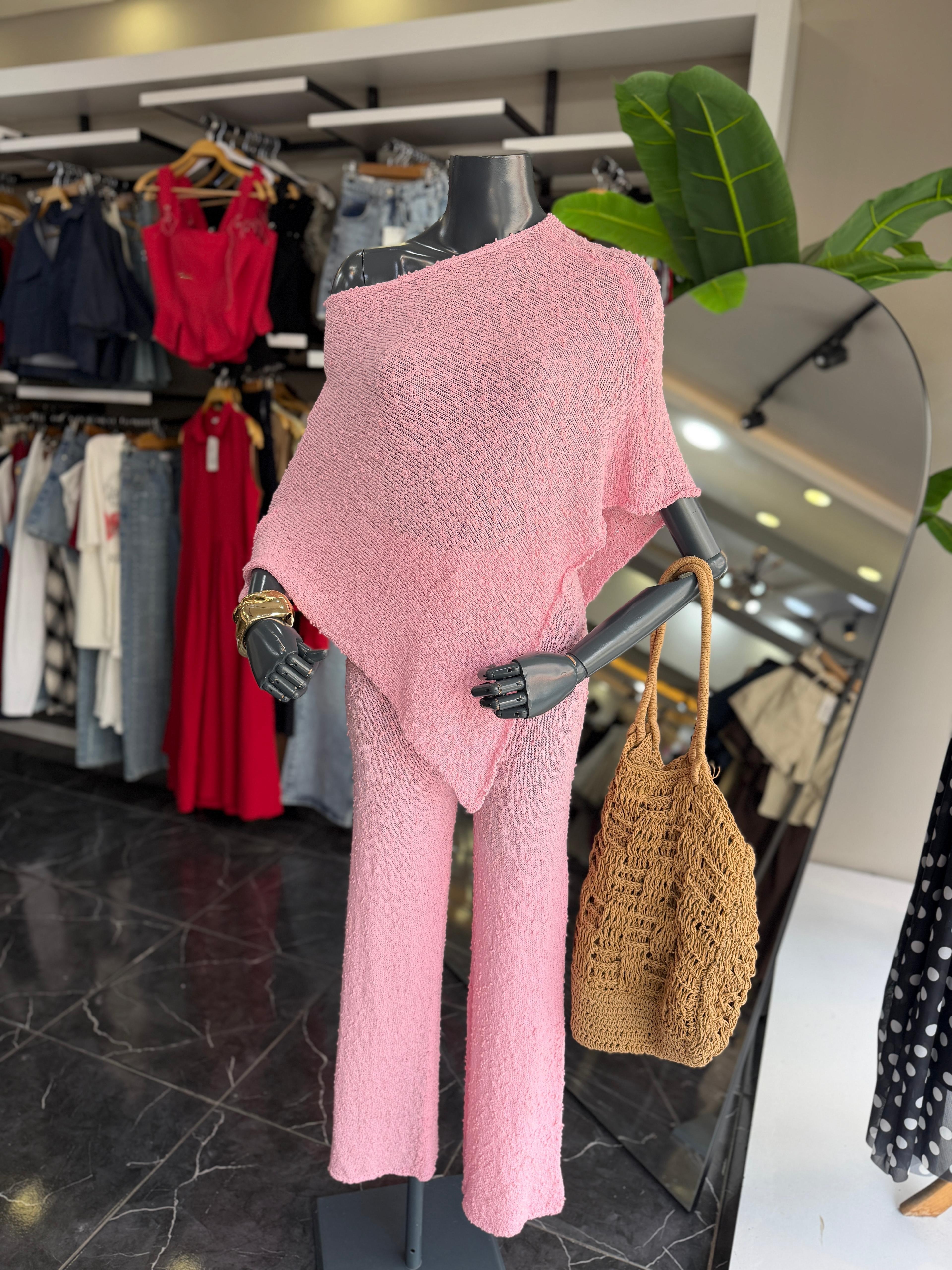 Pembe Triko Takım