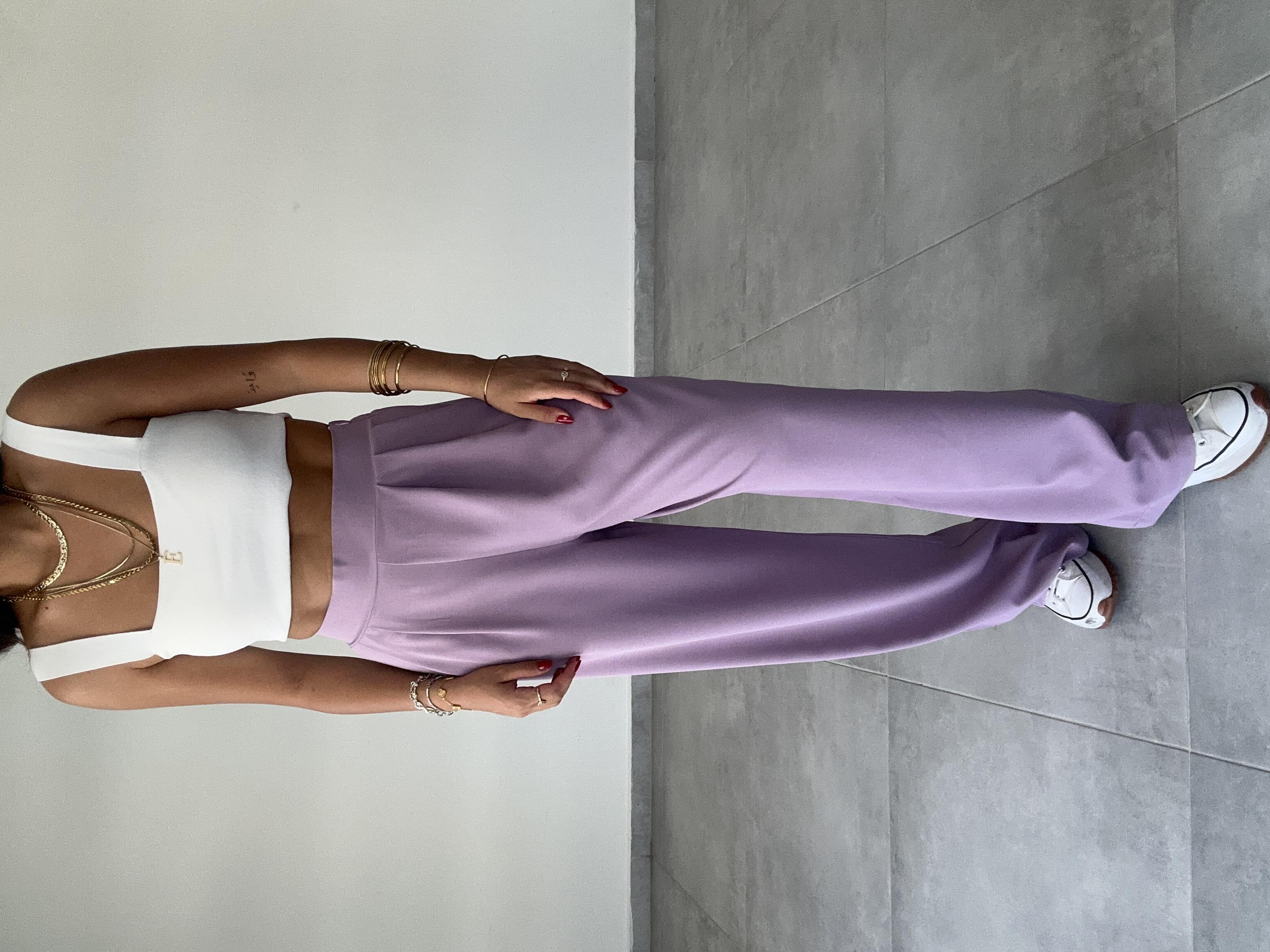 Rivero Lila Pileli Palazzo