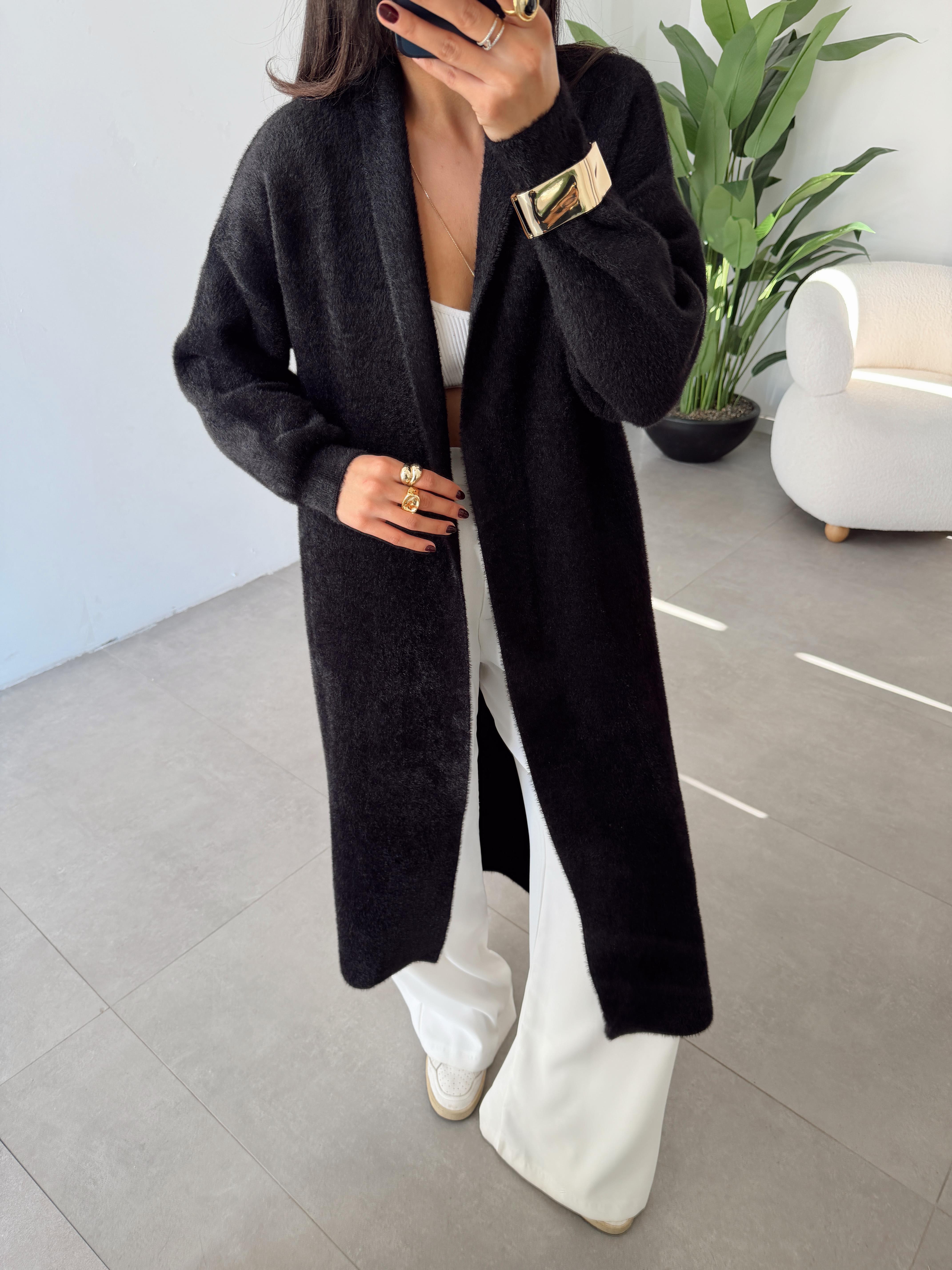 Sakallı Siyah Uzun Triko Hırka