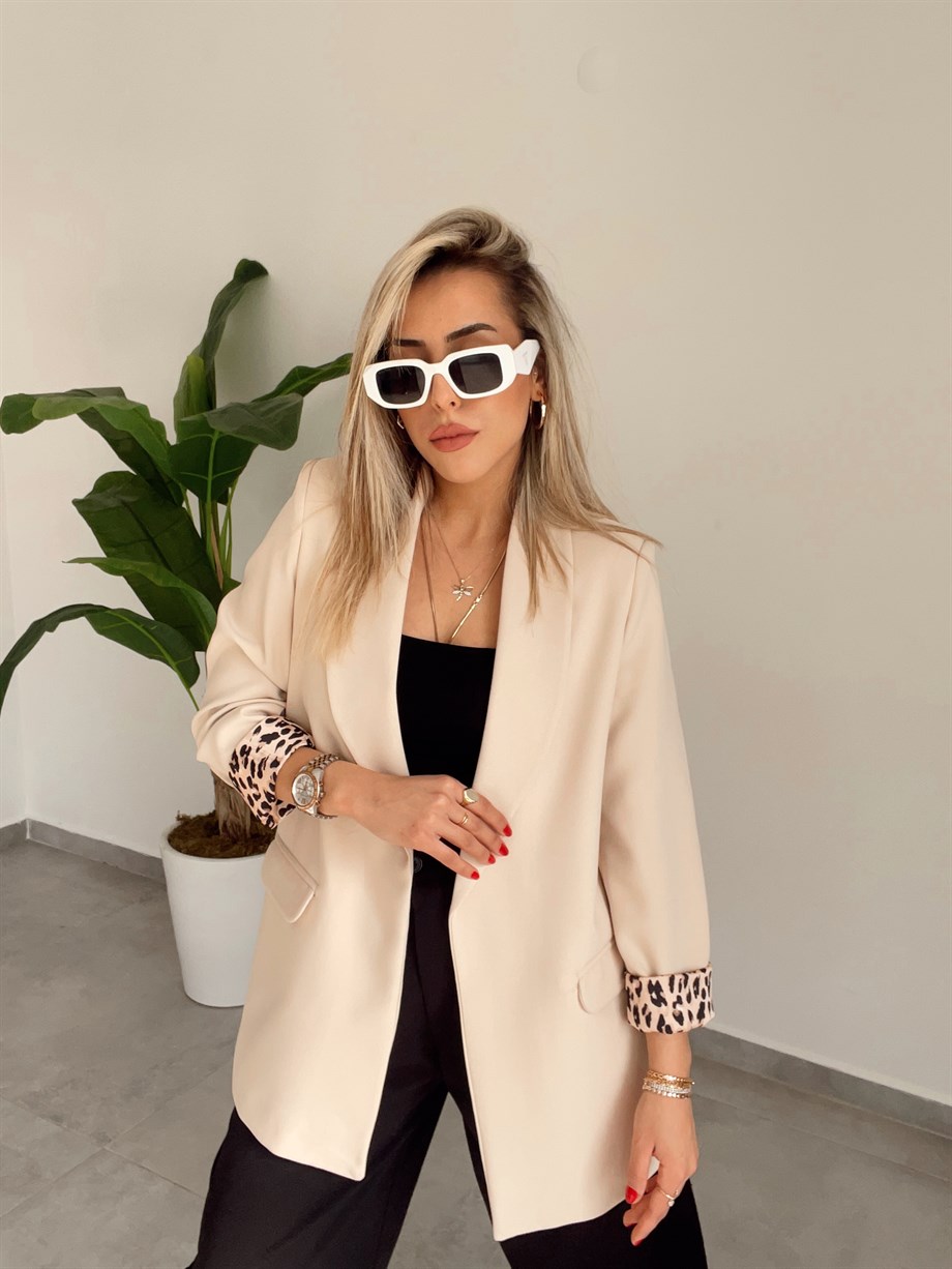 Şal Yaka Kruvaze Taş Ceket