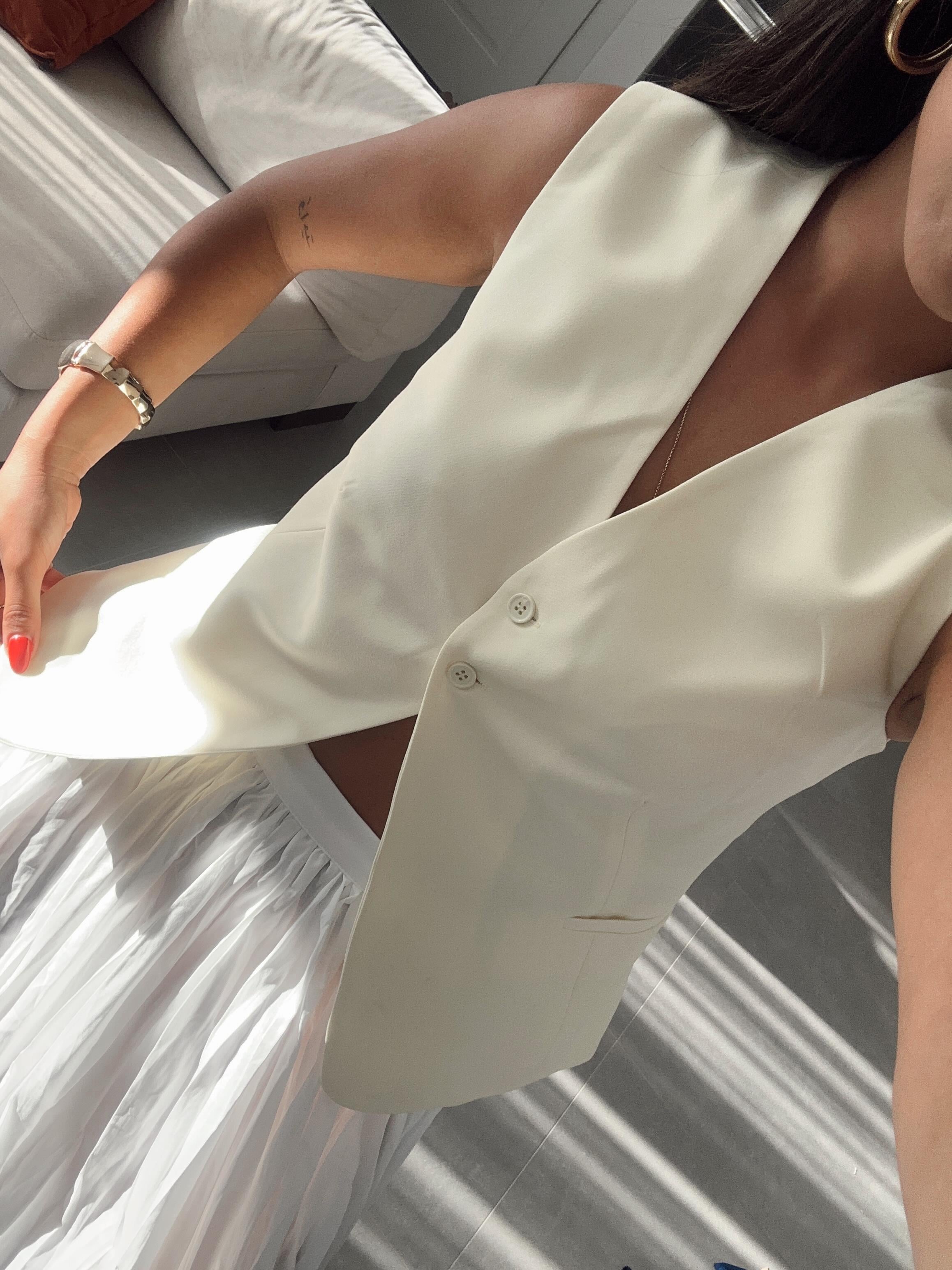 Sarı Cepli Düğmeli Yelek