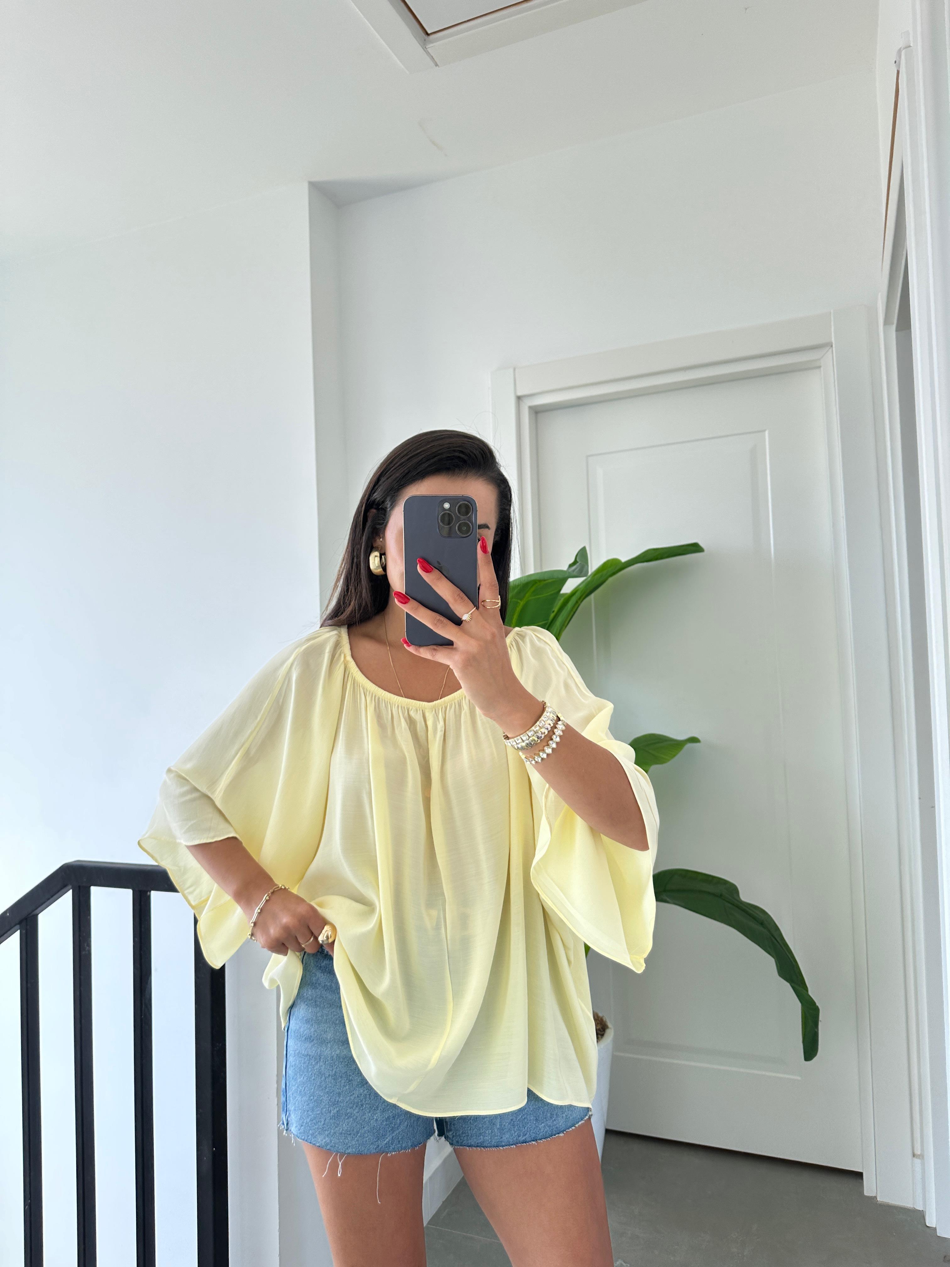 Sarı Yakası Lastikli Bluz