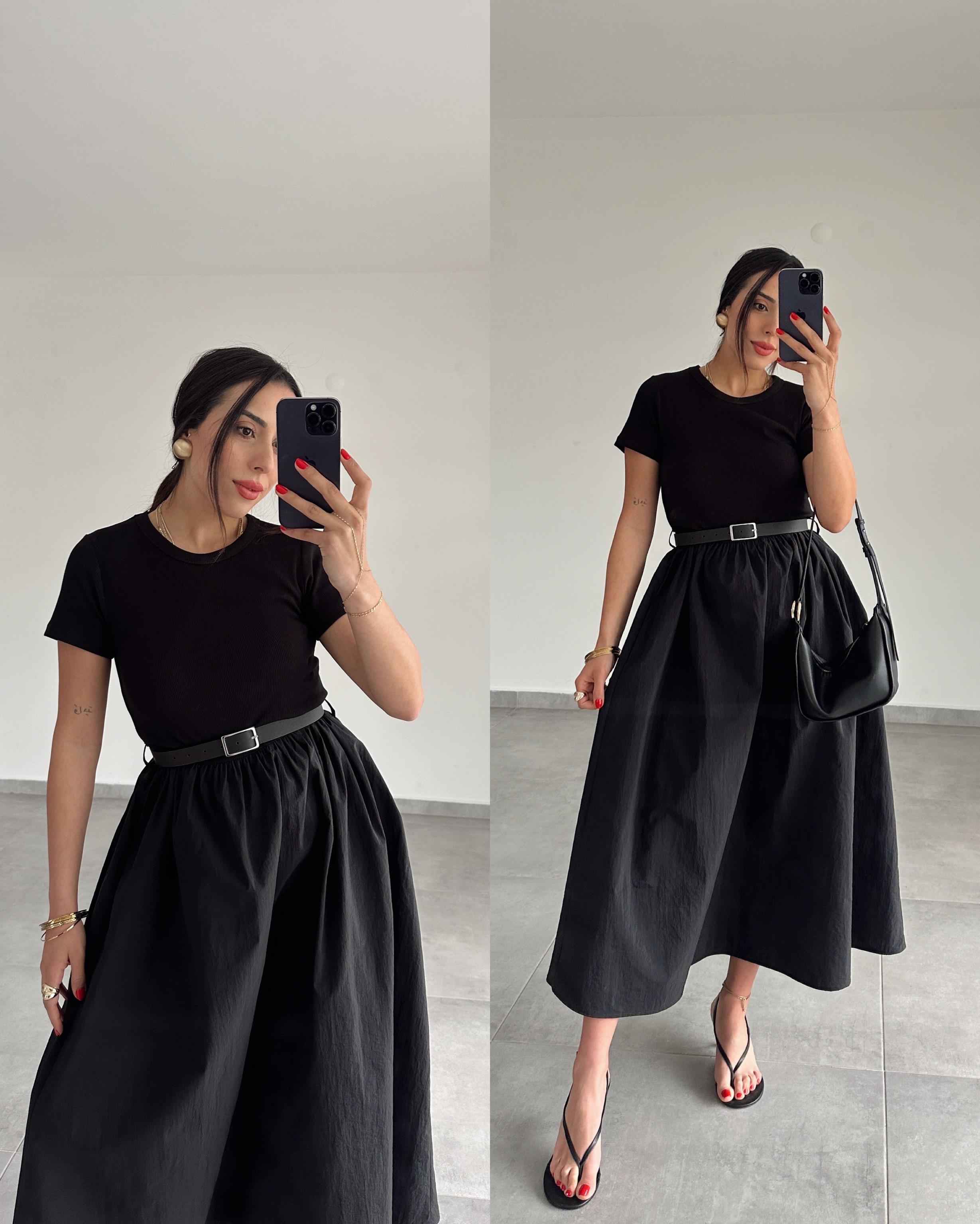 Siyah Belden Kemerli Elbise