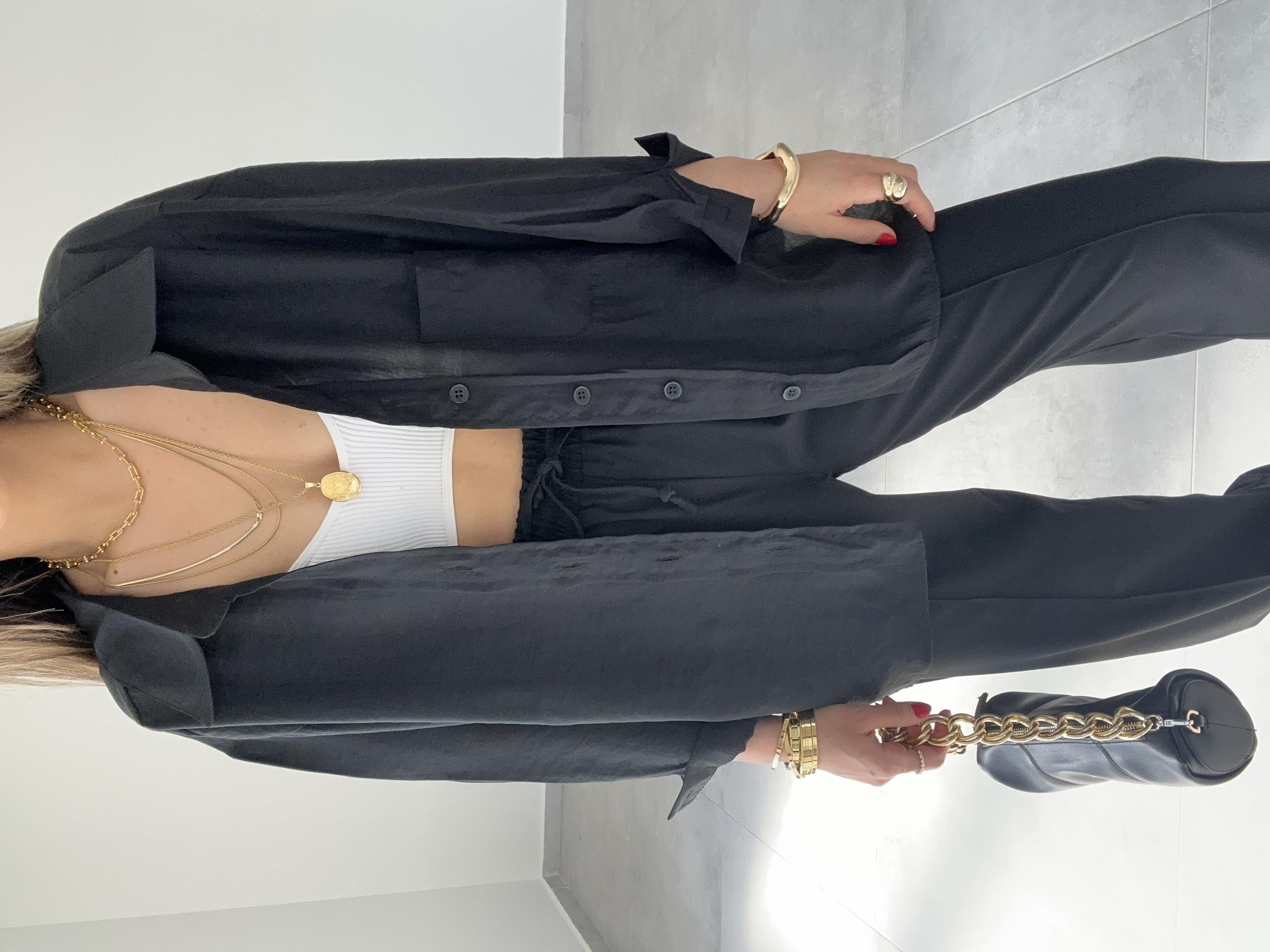 Siyah Düşük Omuz Gömlek