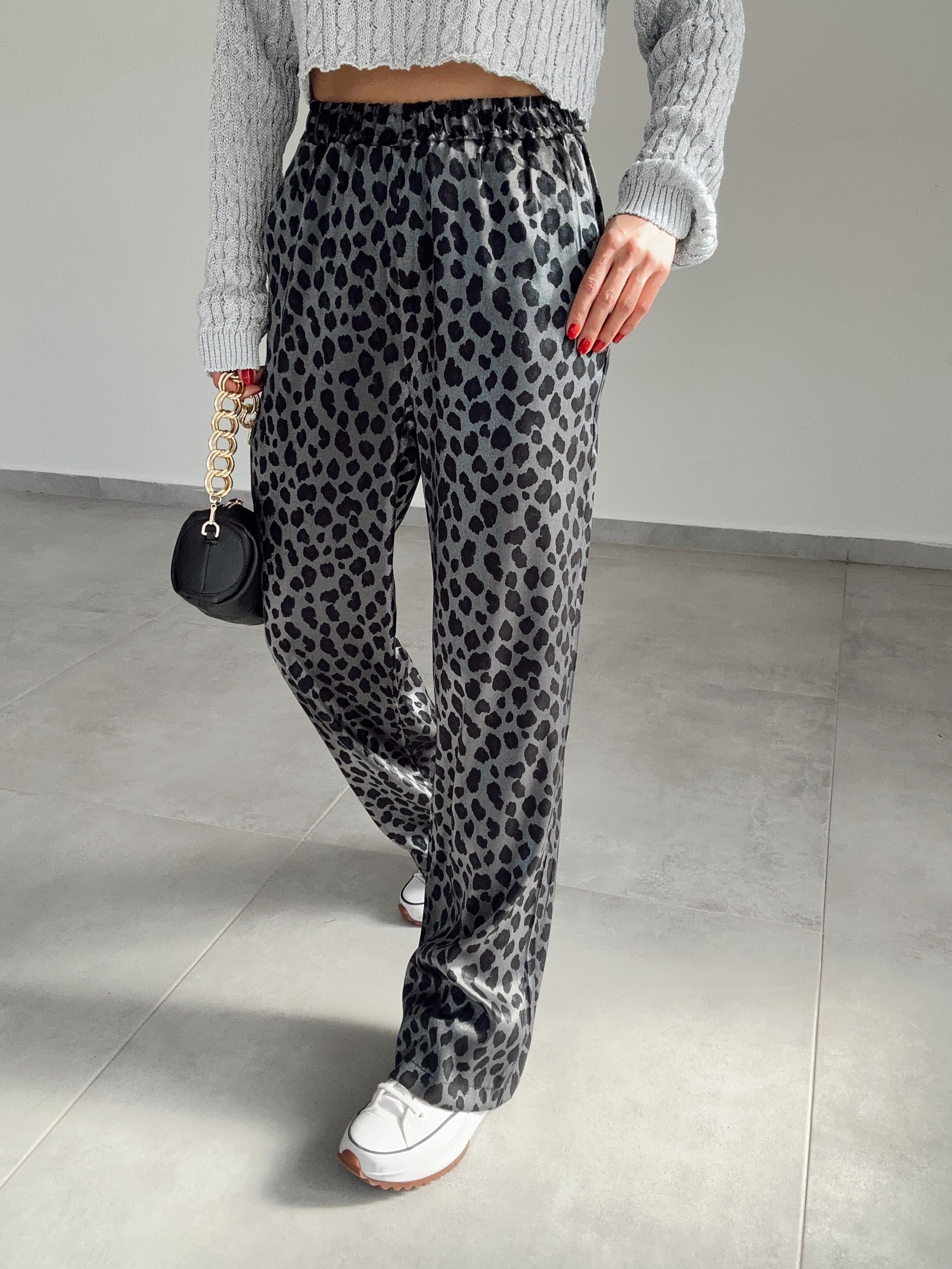 Siyah-Gri Leopar Desen Pantolon