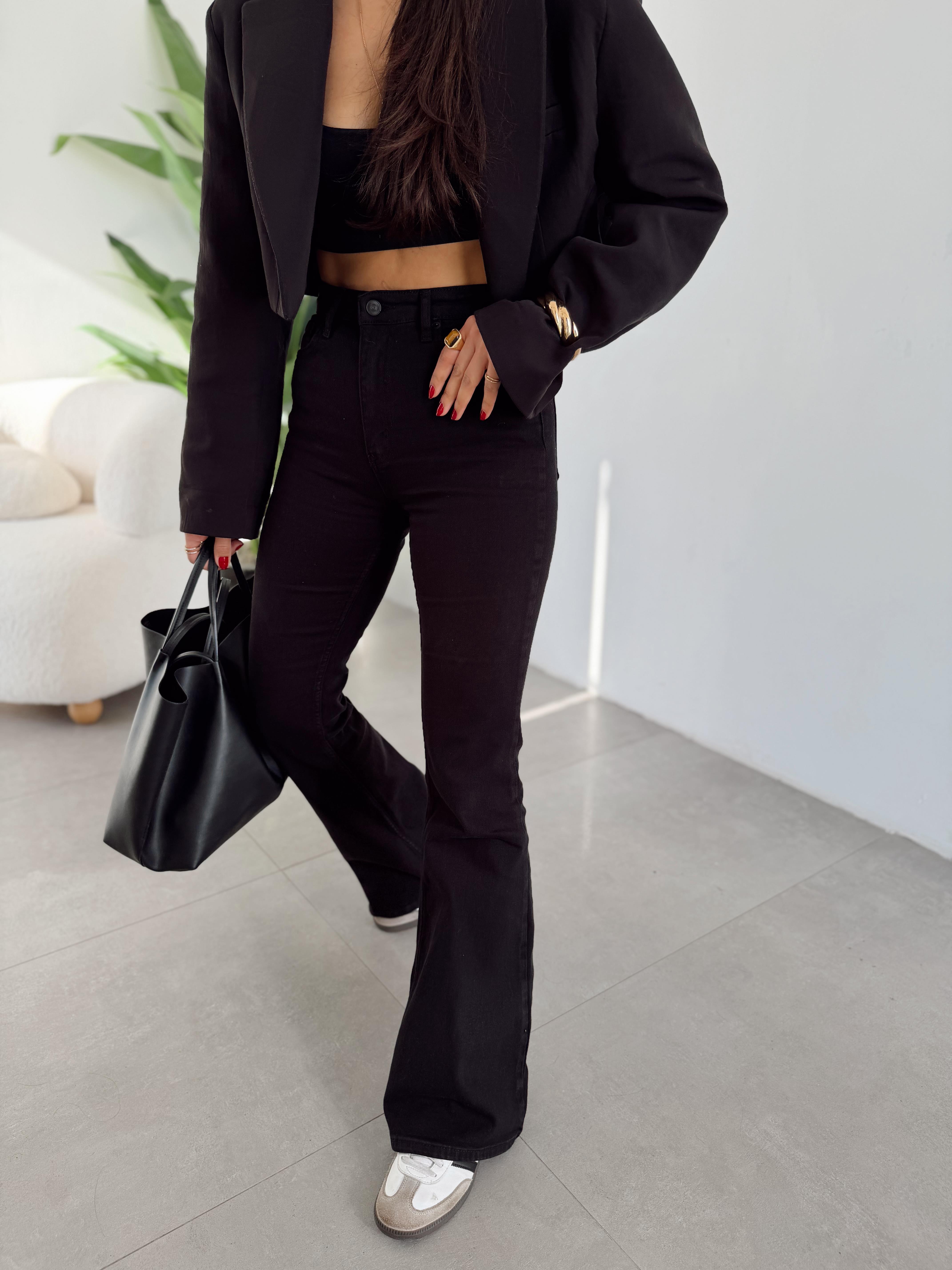 Siyah İspanyol Paça Jean