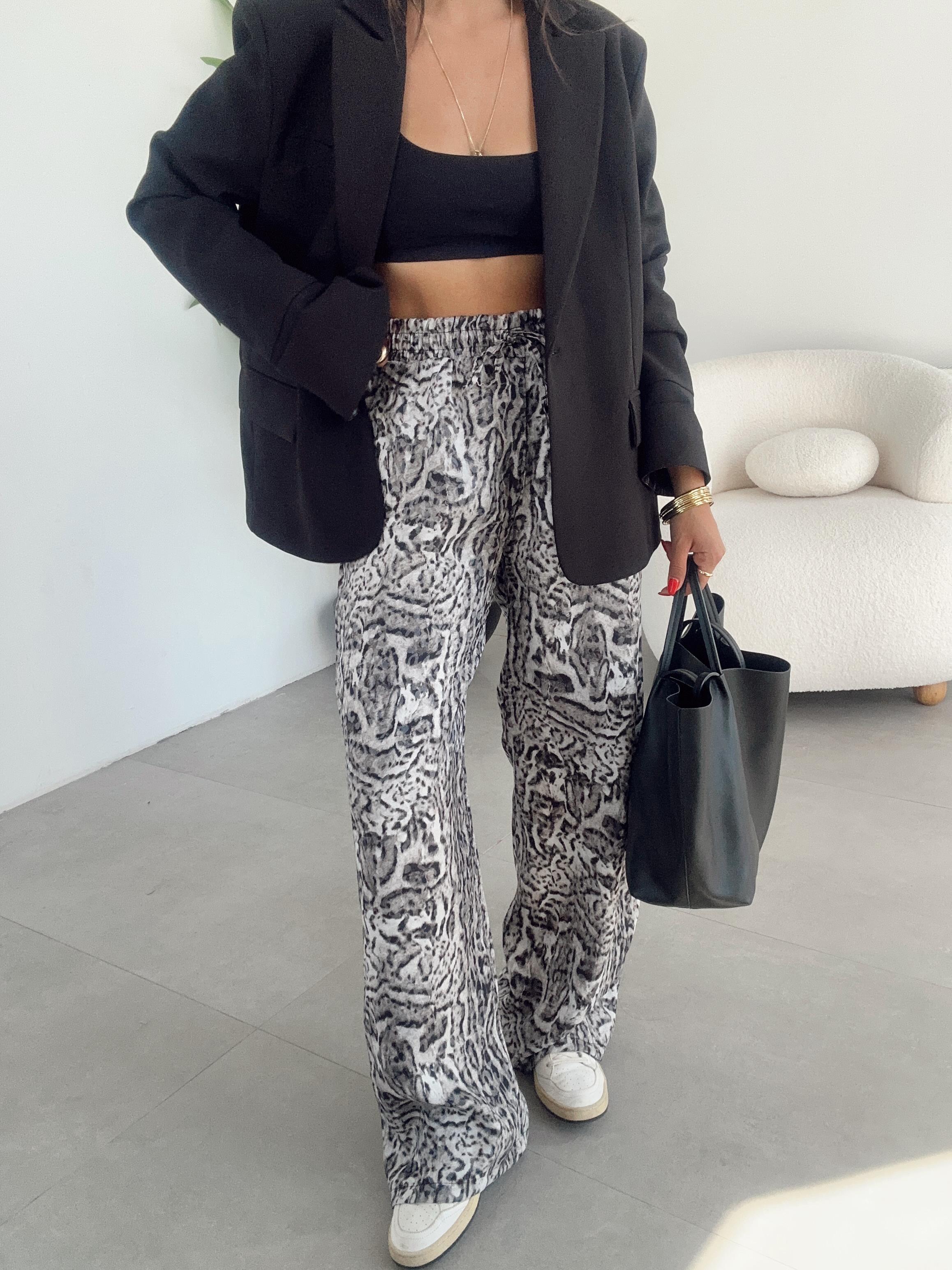 Siyah Leopar Bol Paça Pantolon