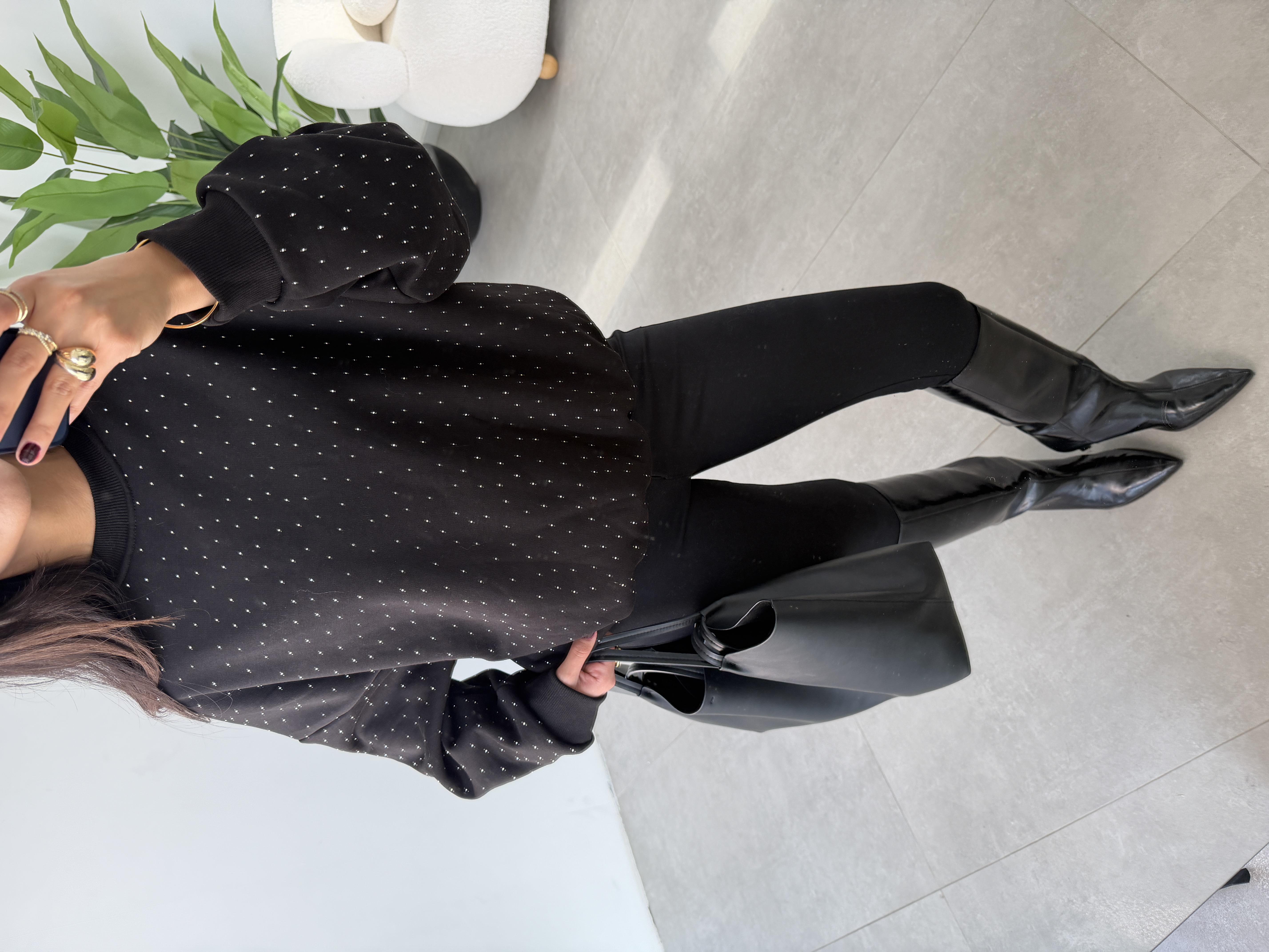 Siyah Oversize Taşlı Sweatshirt
