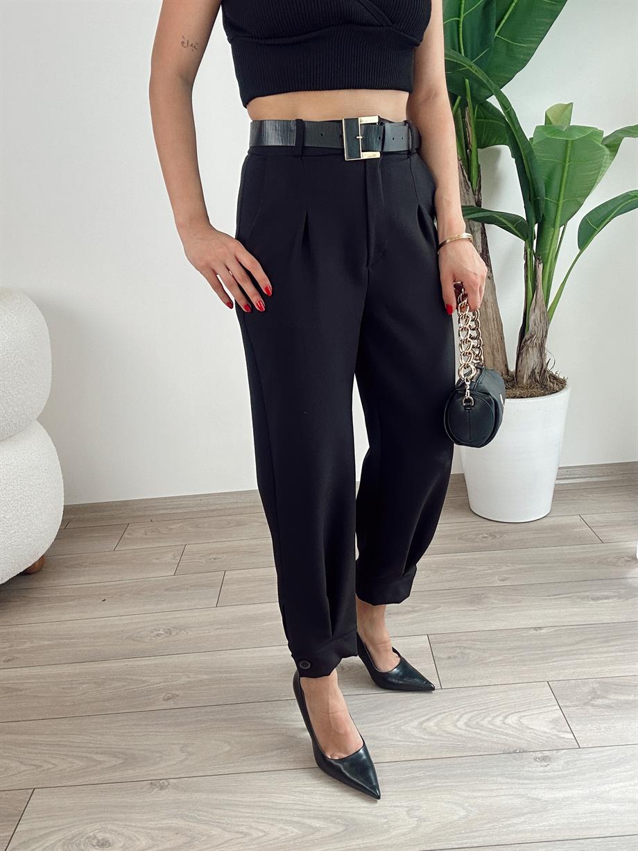 Siyah Paça Bantlı Kemerli Pantolon