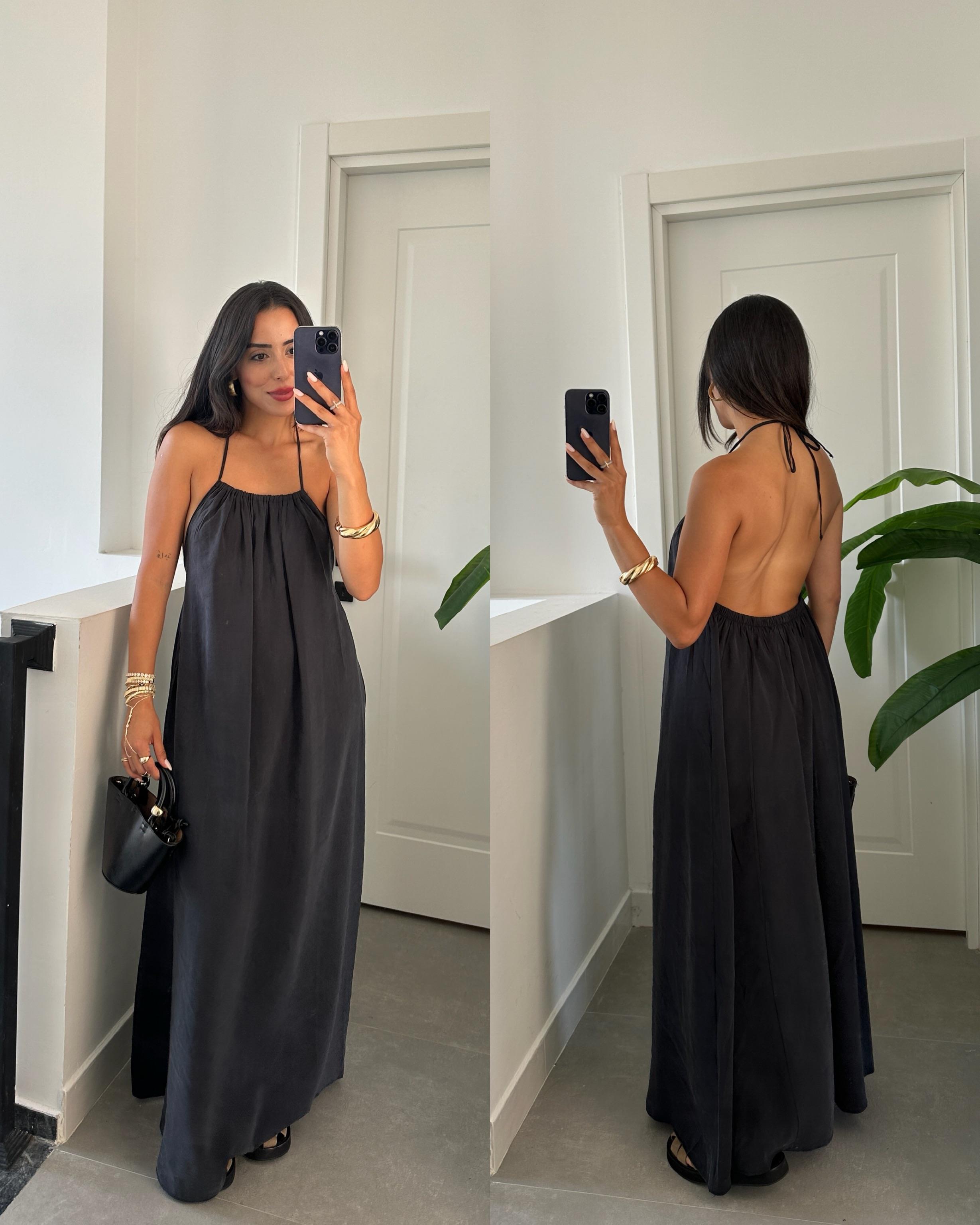 Siyah Sırt Dekolteli Askılı Elbise