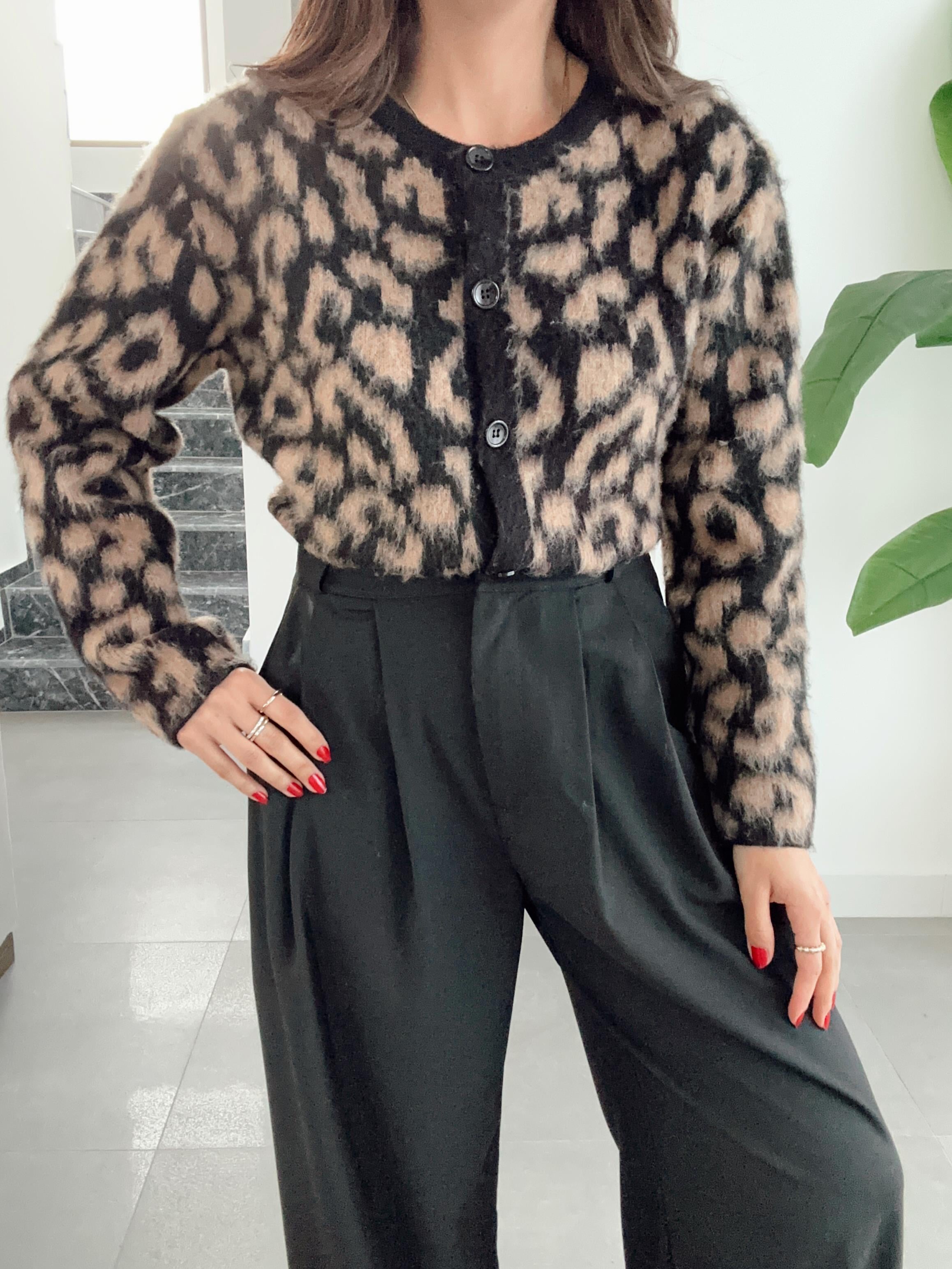 Siyah-Vizon Leopar Desenli Triko Hırka