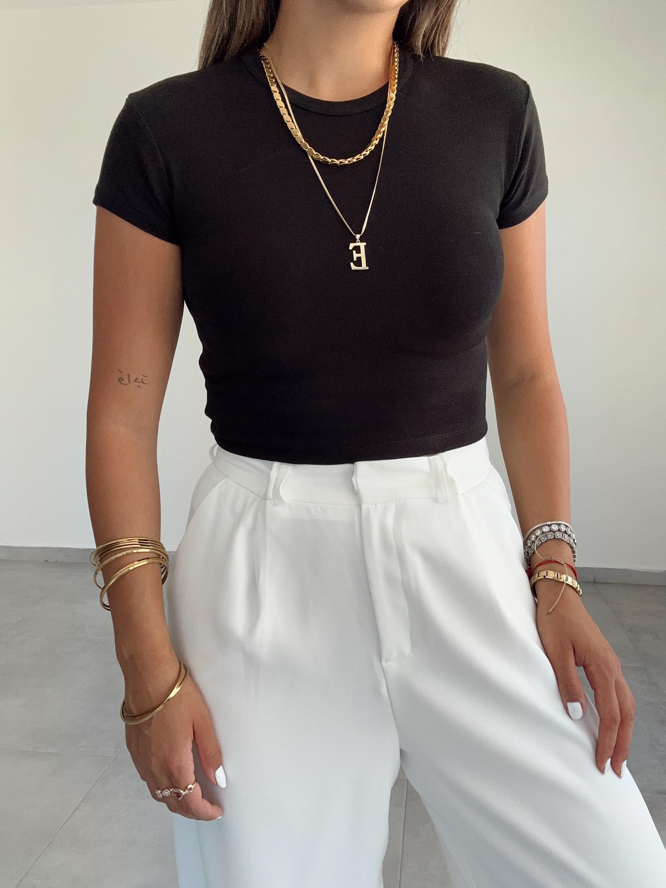 Siyah Vücuda Oturan Crop Top