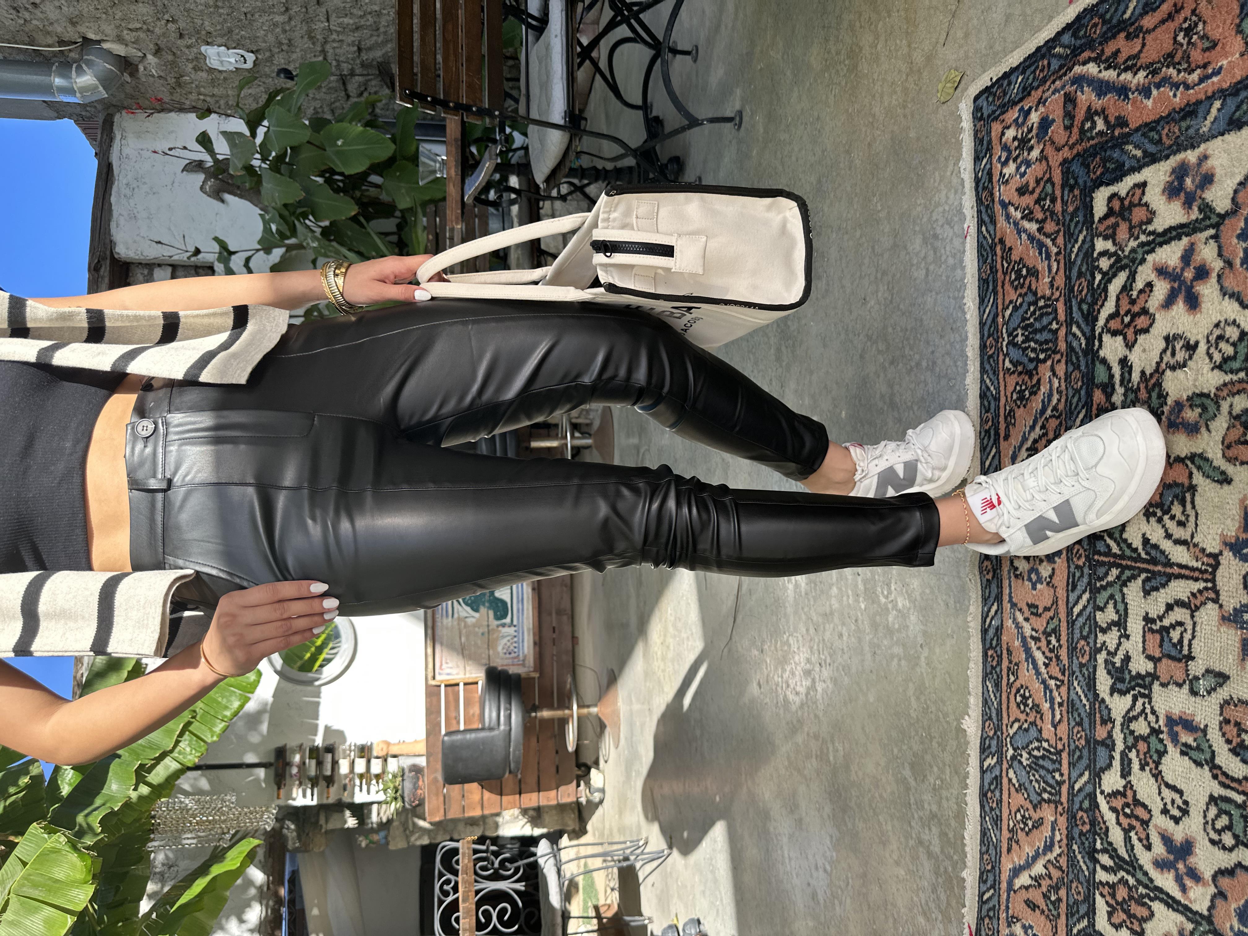 Siyah Yan Cepli Deri Pantolon