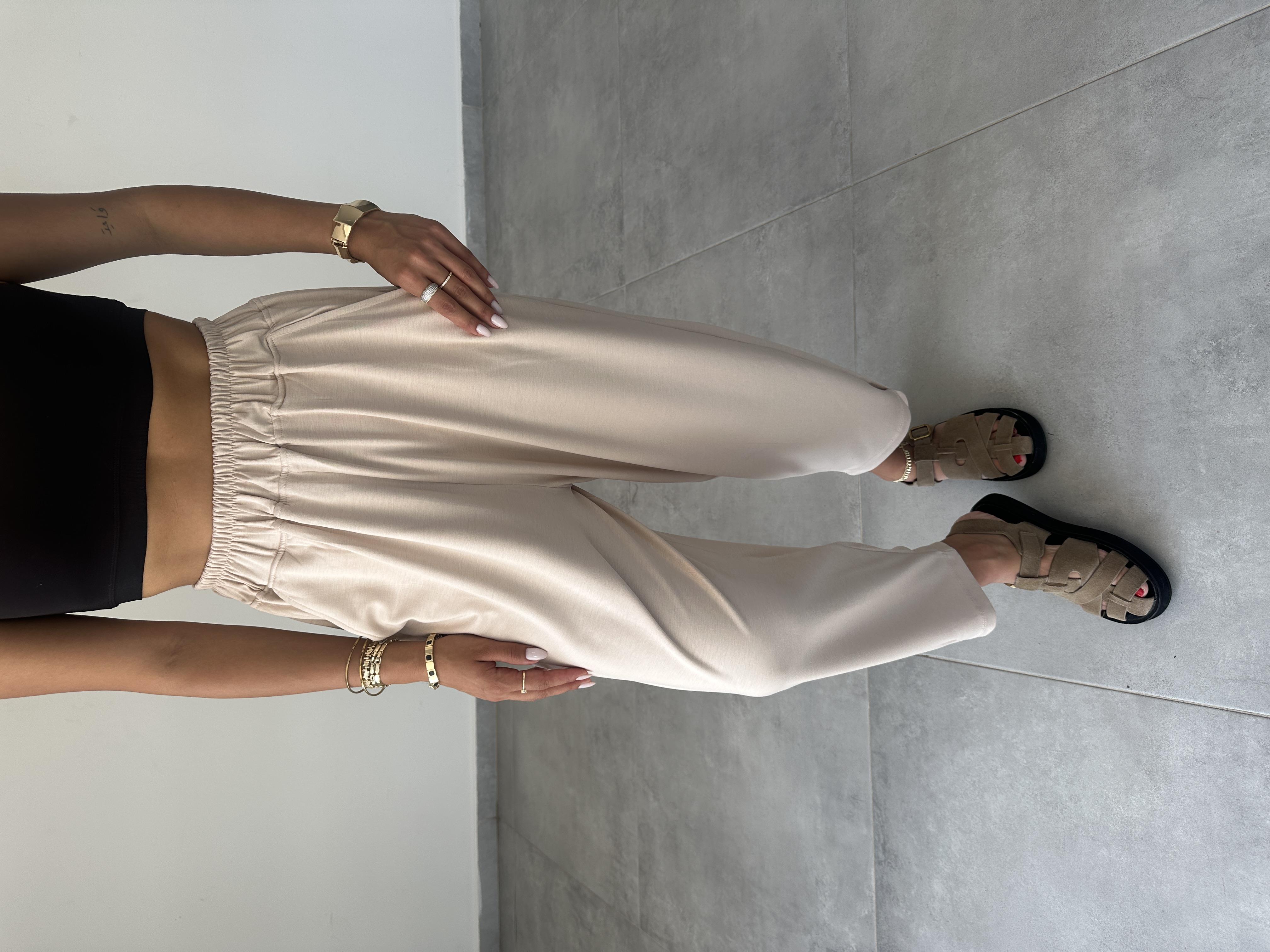 Taş Modal Paça Tutturmalı Pantolon