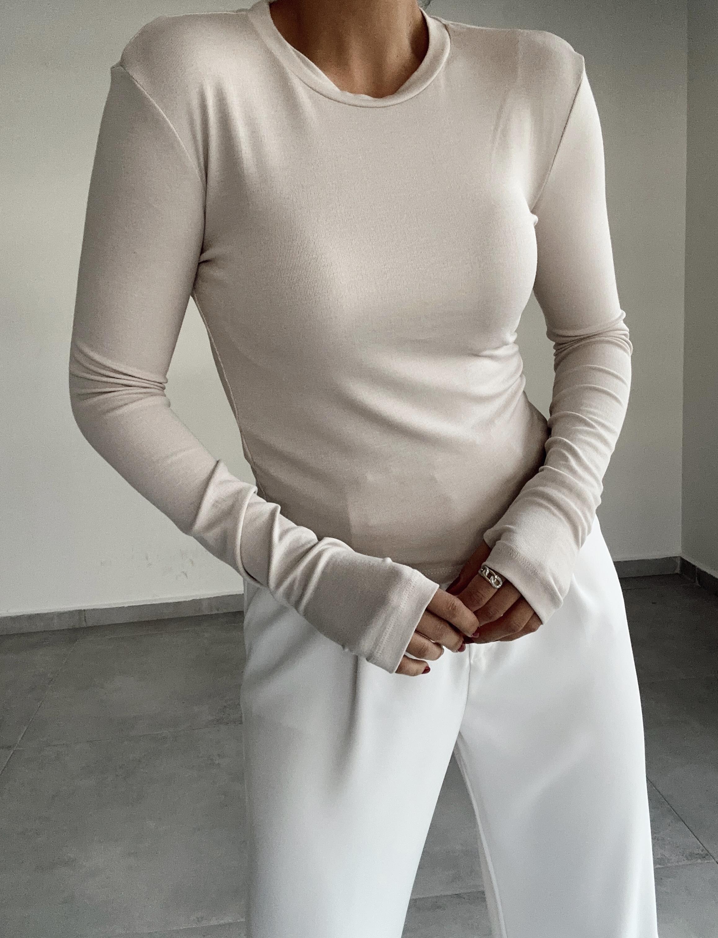 Taş Parmak Geçirmeli Badi