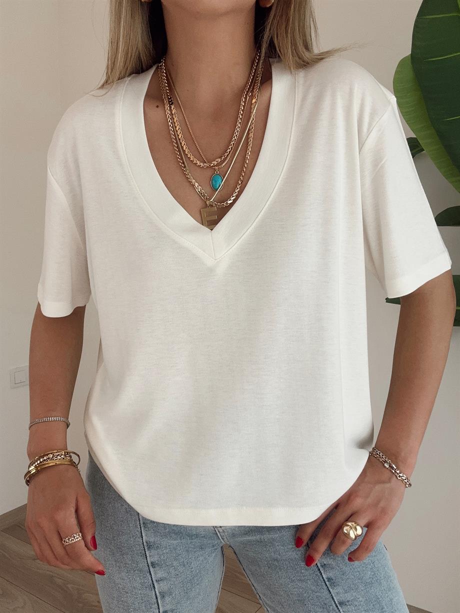 V Yaka Ekru Tişört