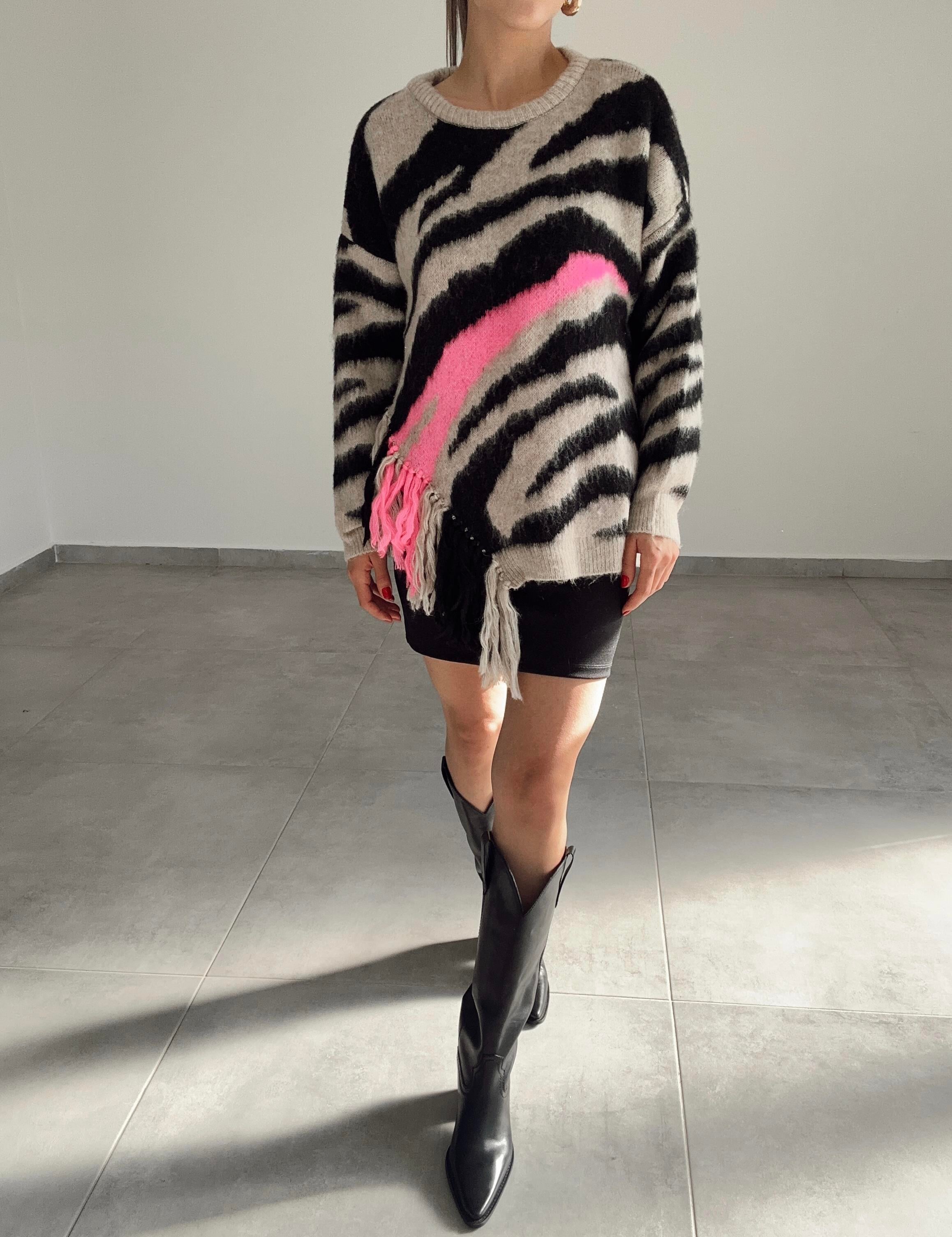 Vizon Püsküllü Triko Kazak