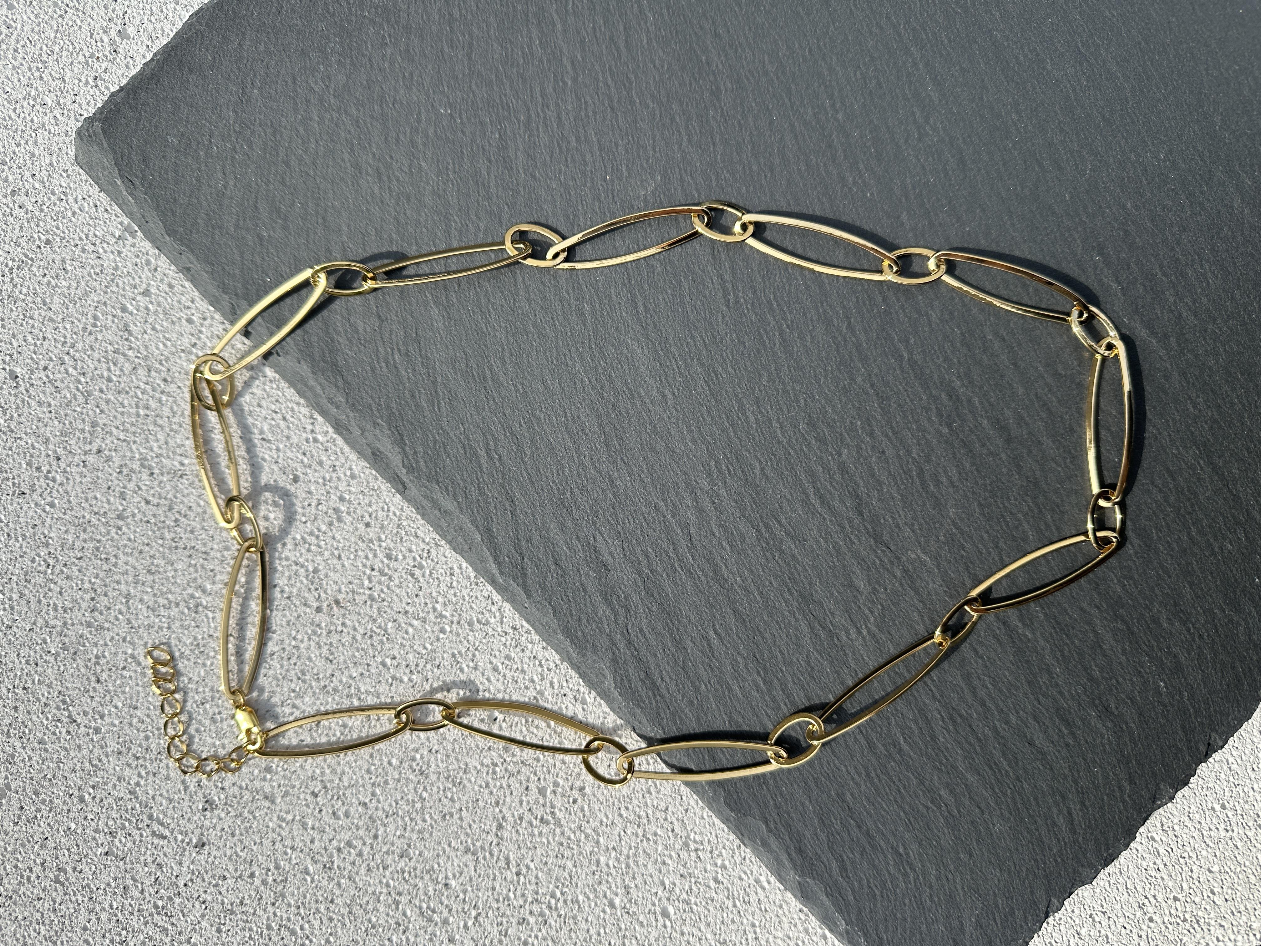 Zincir Detaylı Gold Kolye (65cm)