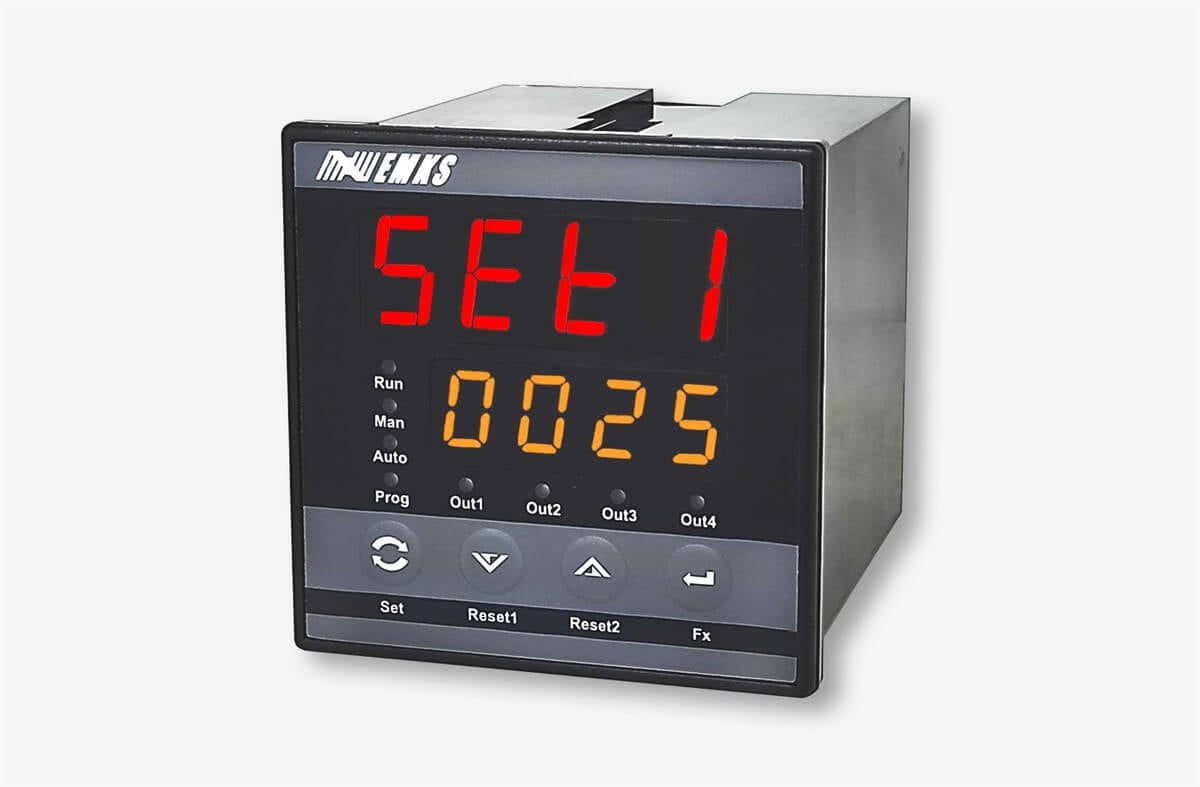 EMKS ElektronikÜniversal Girişli Proses İndikatörleriUPI7-2100 (72x72mm)