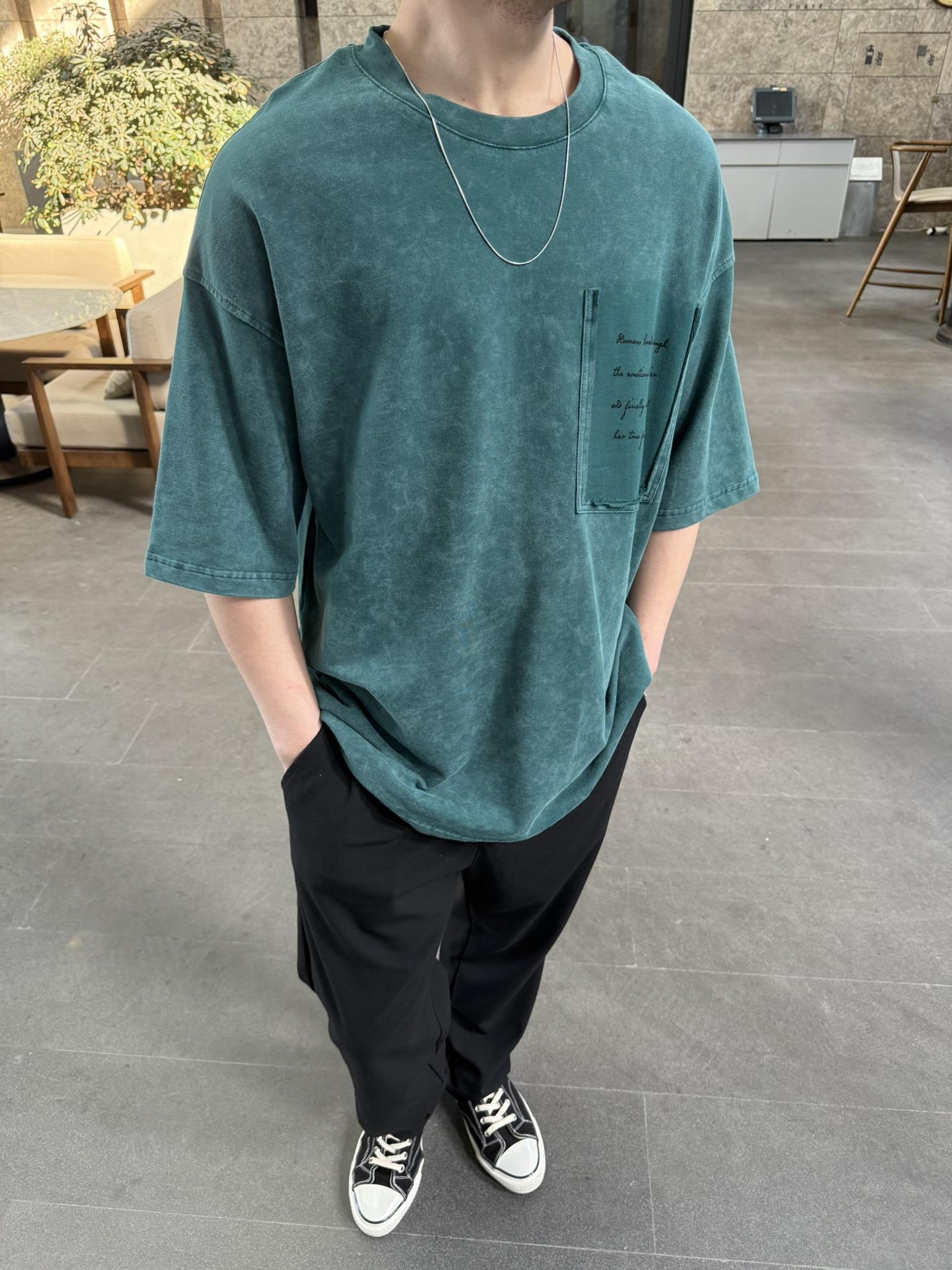 Cep Detaylı Yazılı Yıkamalı T-Shirt - Yeşil