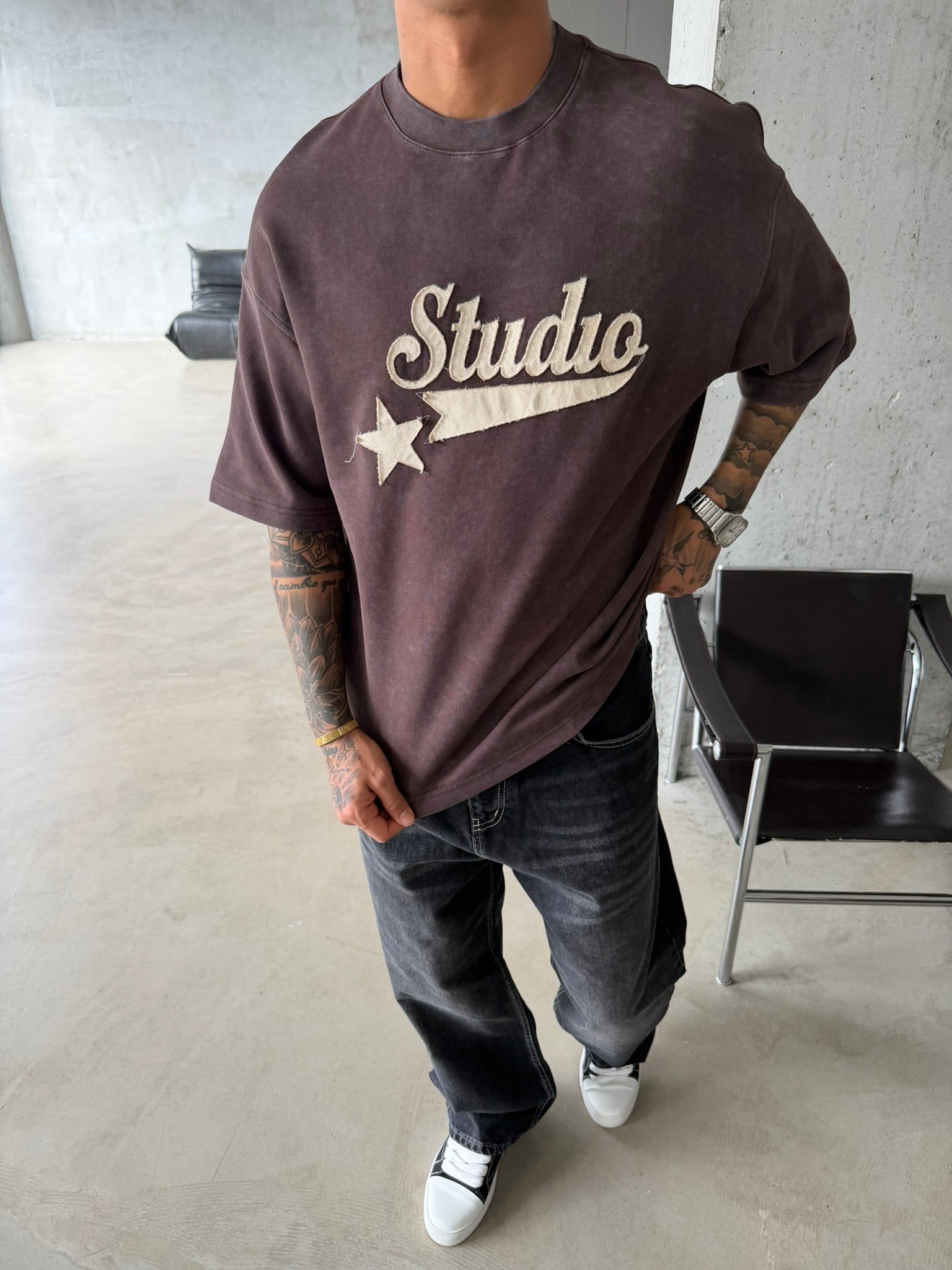 Pacht Detaylı STUDIO Acid Yıkama T-Shirt - Kahve