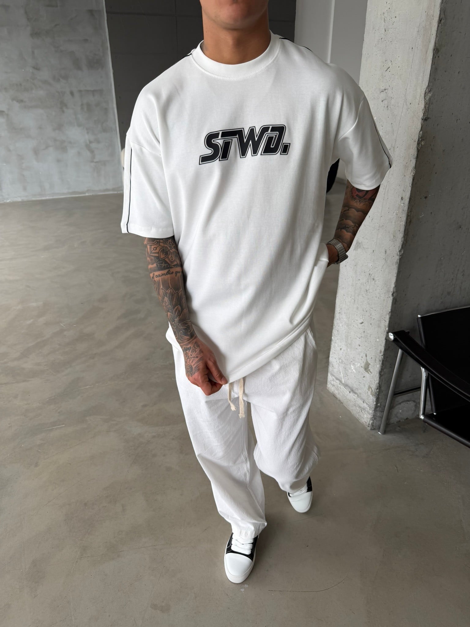 SW Enjeksiyon Baskı T-Shirt - Beyaz