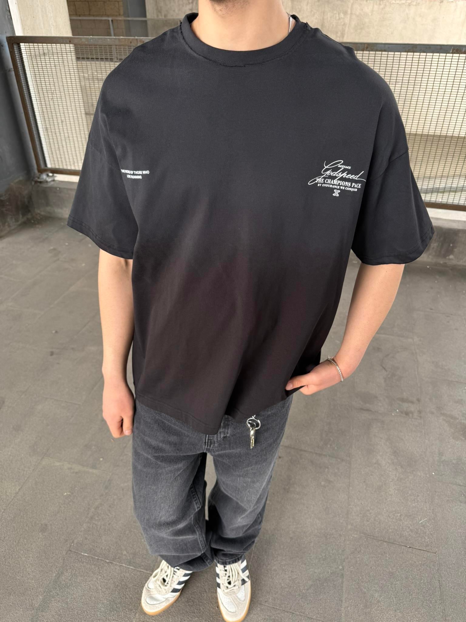 The Champıons Spreyli Oversize T-Shirt -Siyah