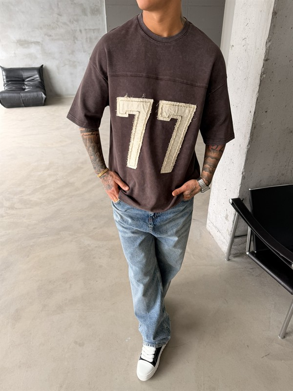 77 Pacht Detaylı Premium Yıkamalı Acid T-Shirt - Kahve