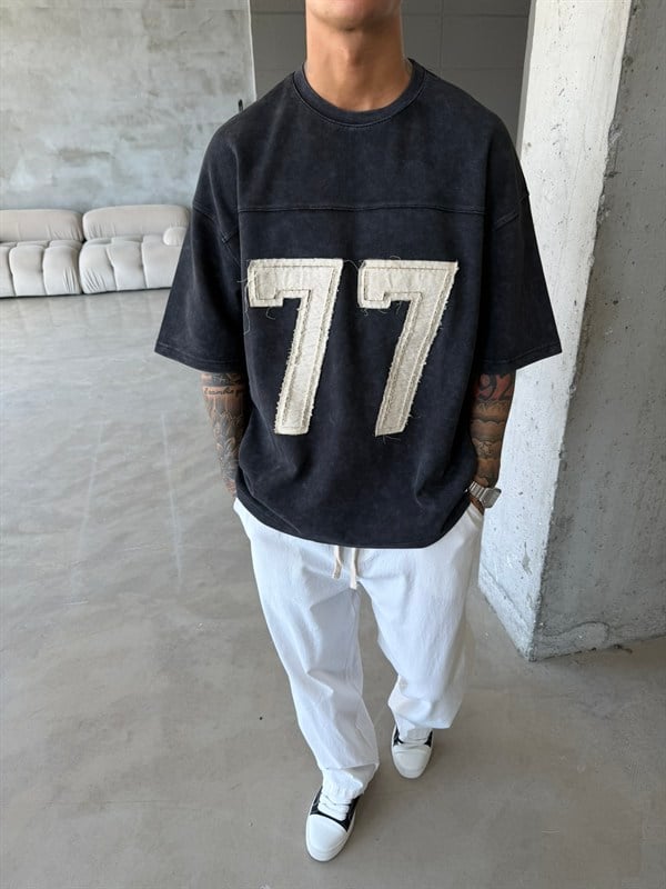 77 Pacht Detaylı Premium Yıkamalı Acid T-Shirt - Siyah