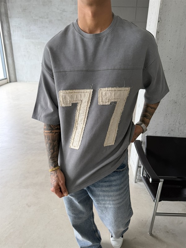77 Pacht Detaylı Premium Yıkamalı Acid T-Shirt - Gri
