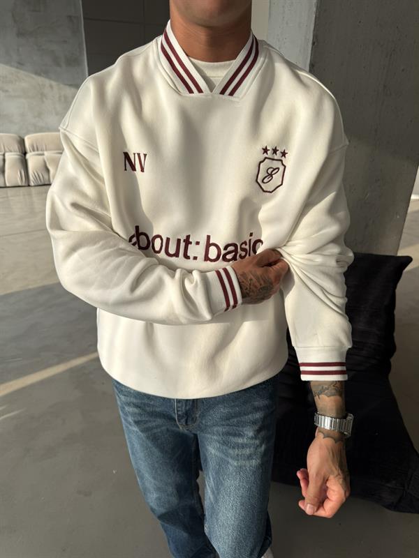 About Basic Sweatshirt - Bordo