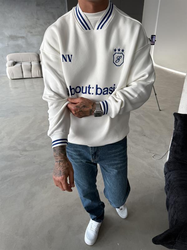 About Basic Sweatshirt - Mavi