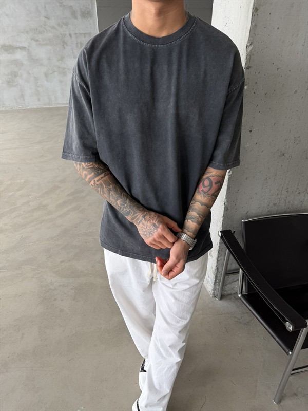 Acid Basic Yıkamalı T-Shirt - Siyah