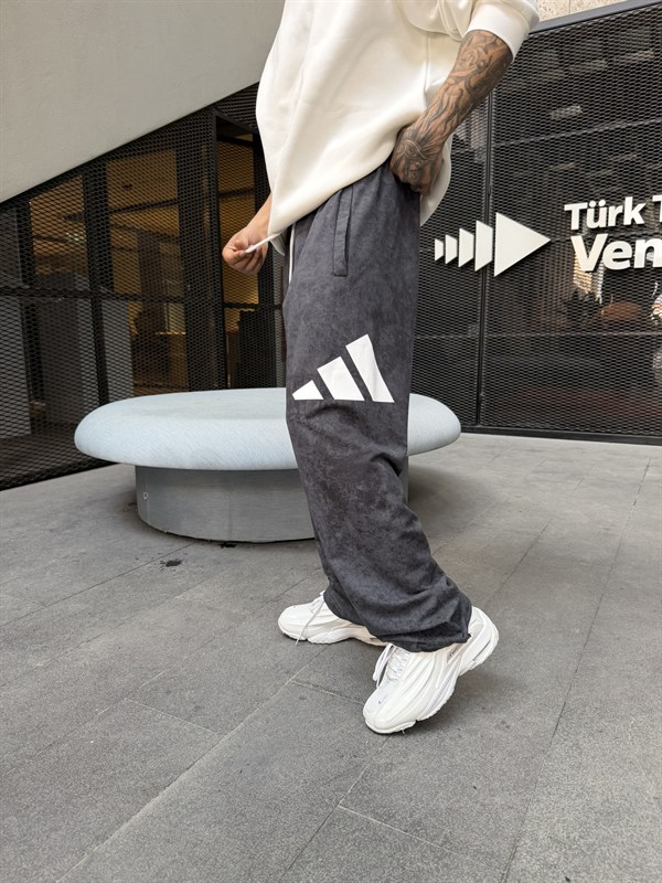 AD Büyük Baskı Acid Yıkamalı Basic Eşofman - Füme