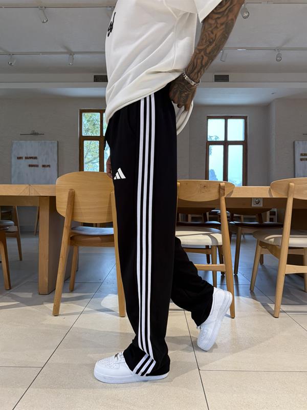 AD Kabartma Baskı Şeritli Eşofman - Siyah